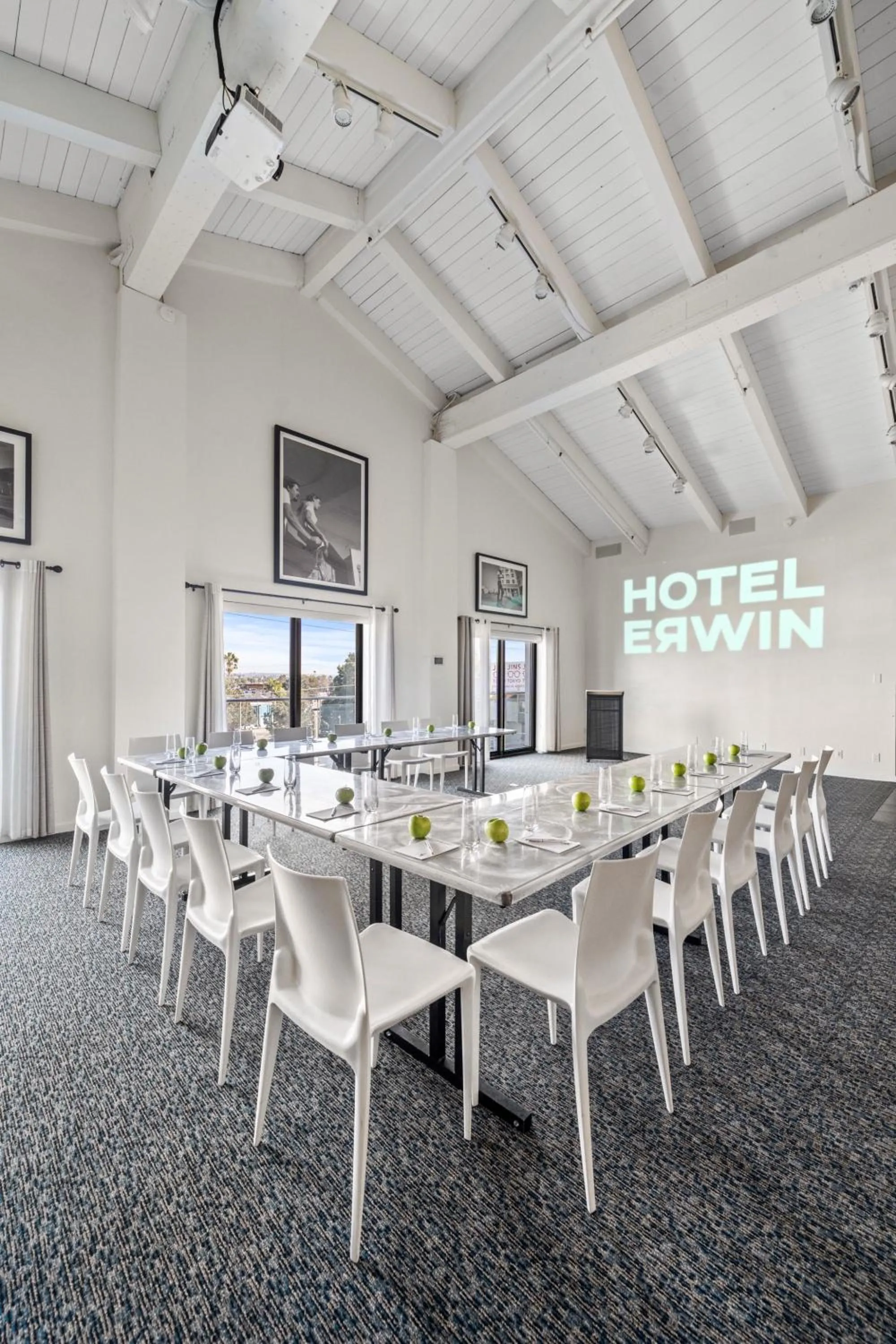 Meeting/conference room in Hotel Erwin Venice Beach