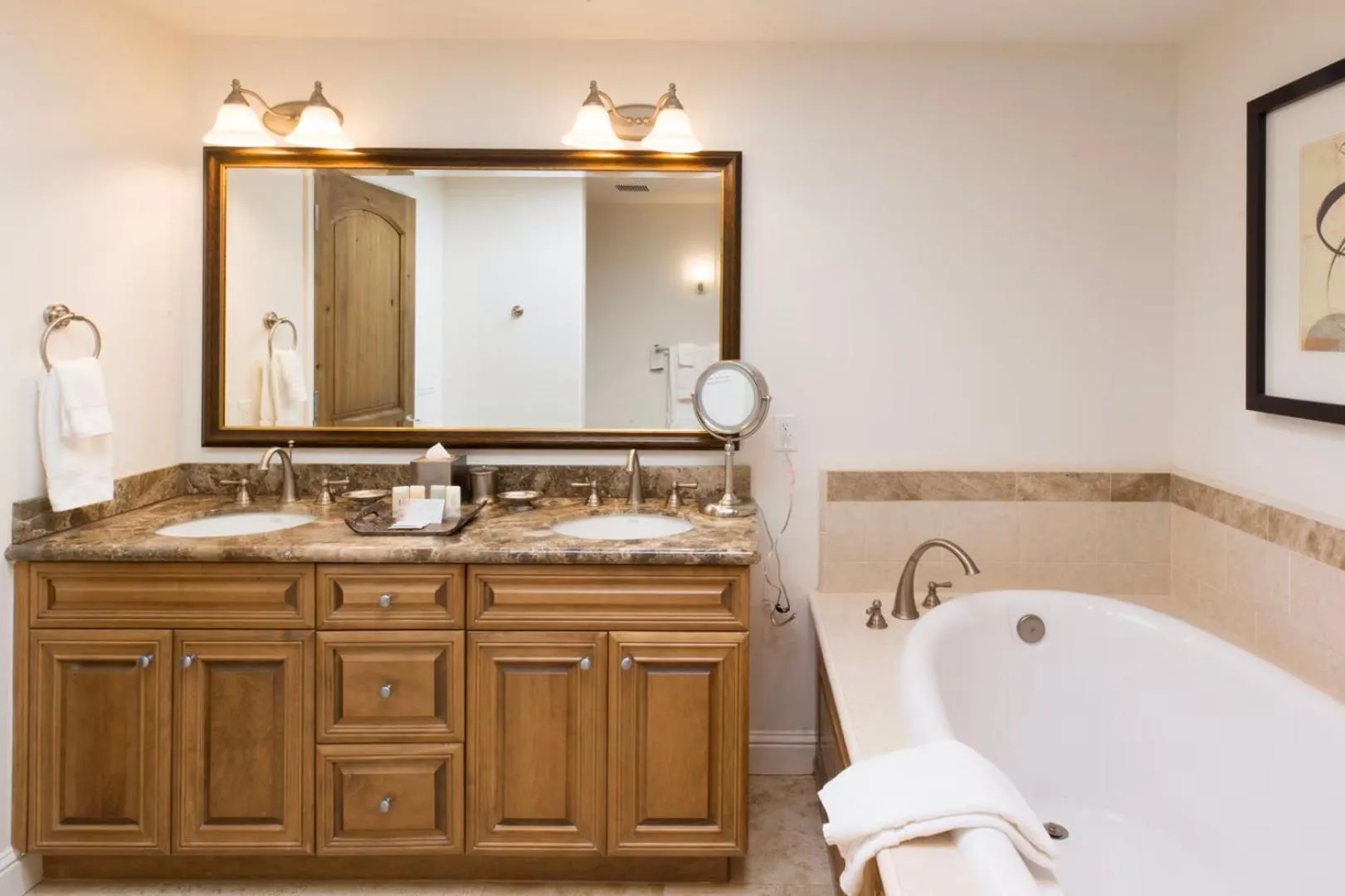 Dolphin Bay Resort and Spa