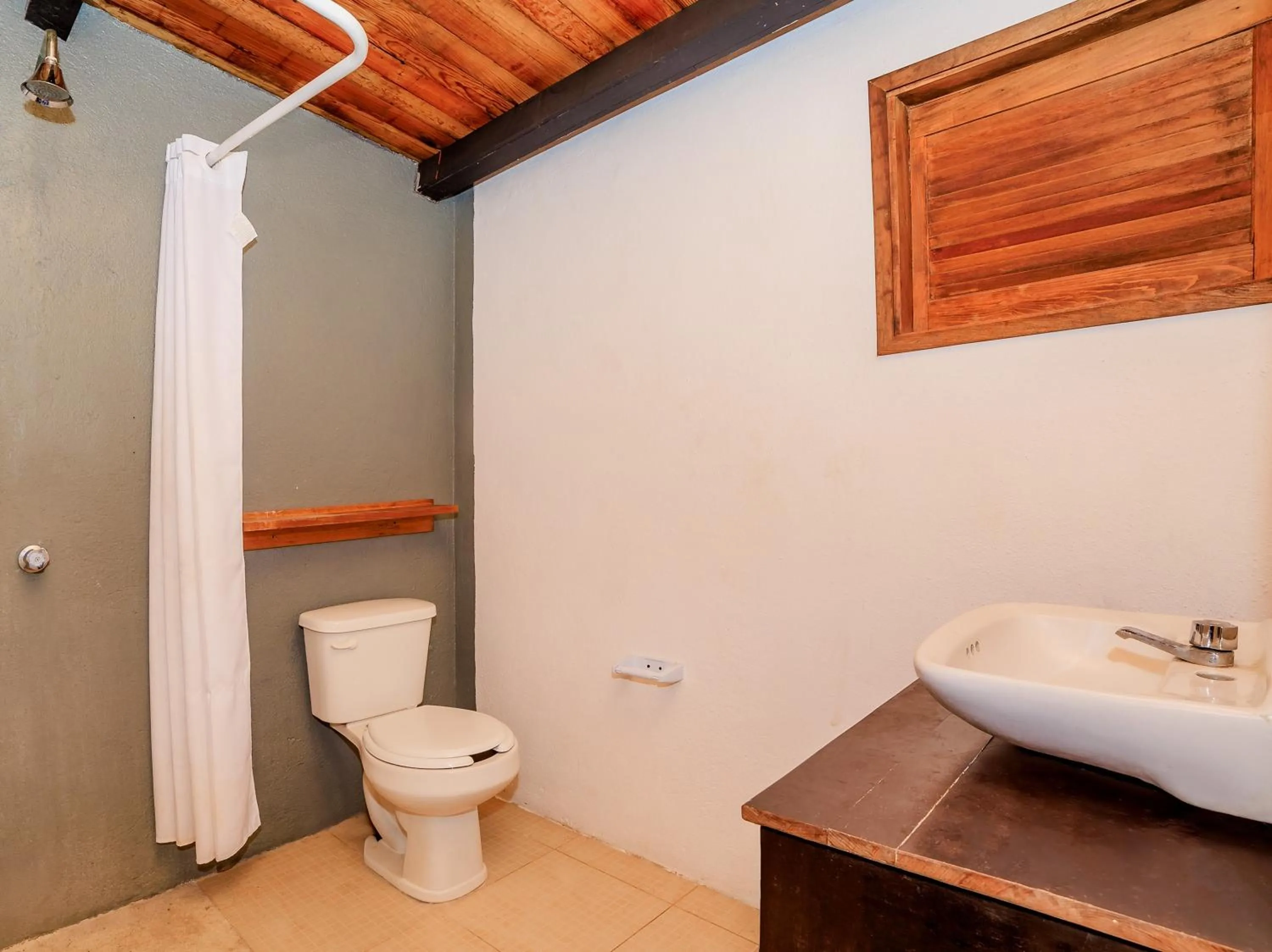 Bedroom in Capital O Verdemar, Pie de la Cuesta