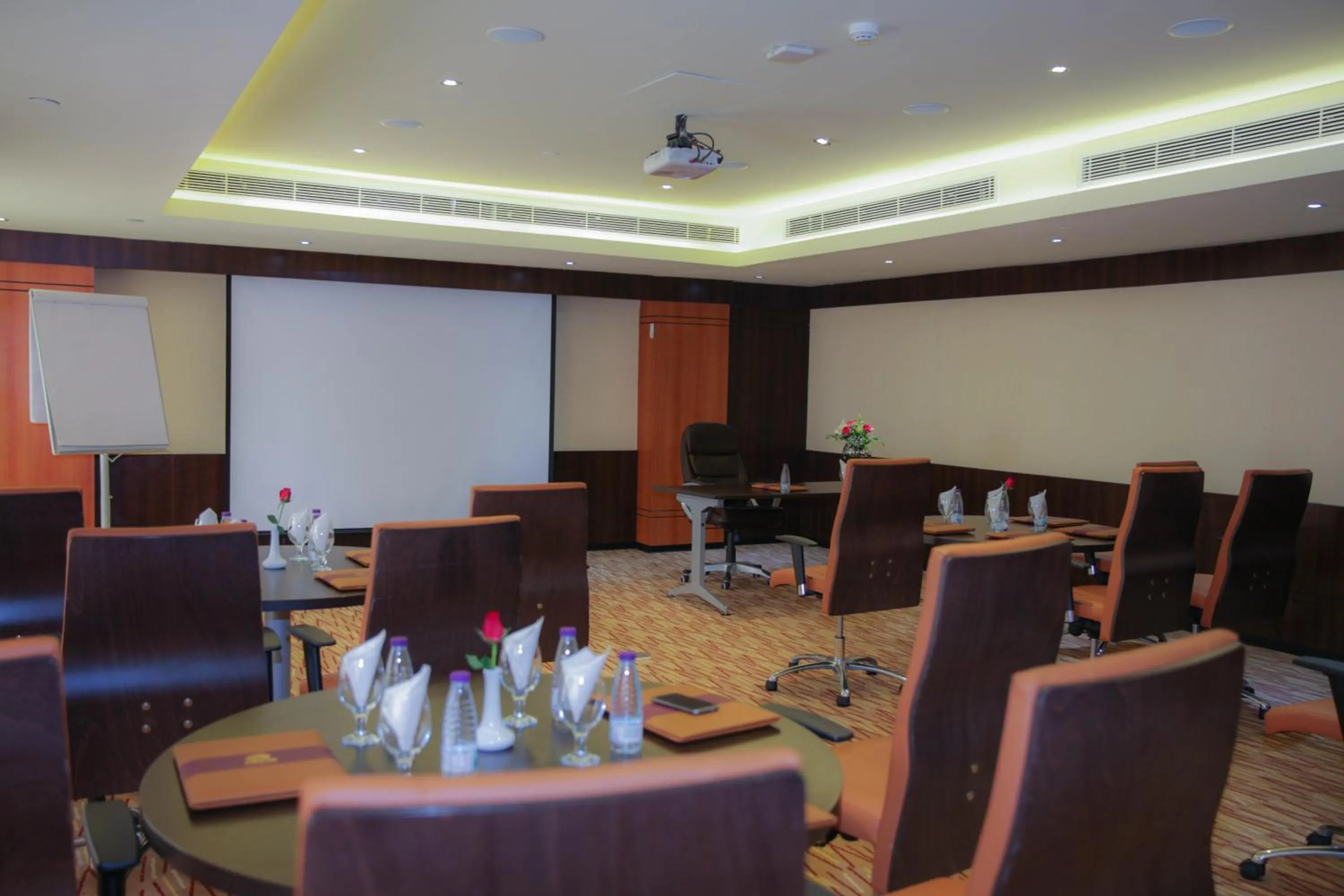 Business facilities in Dalin Hotel
