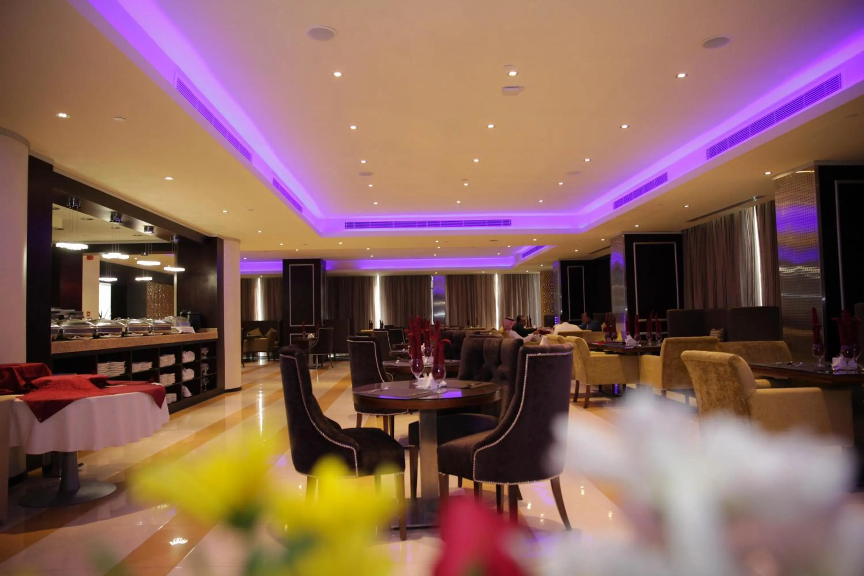 Restaurant/places to eat in Dalin Hotel