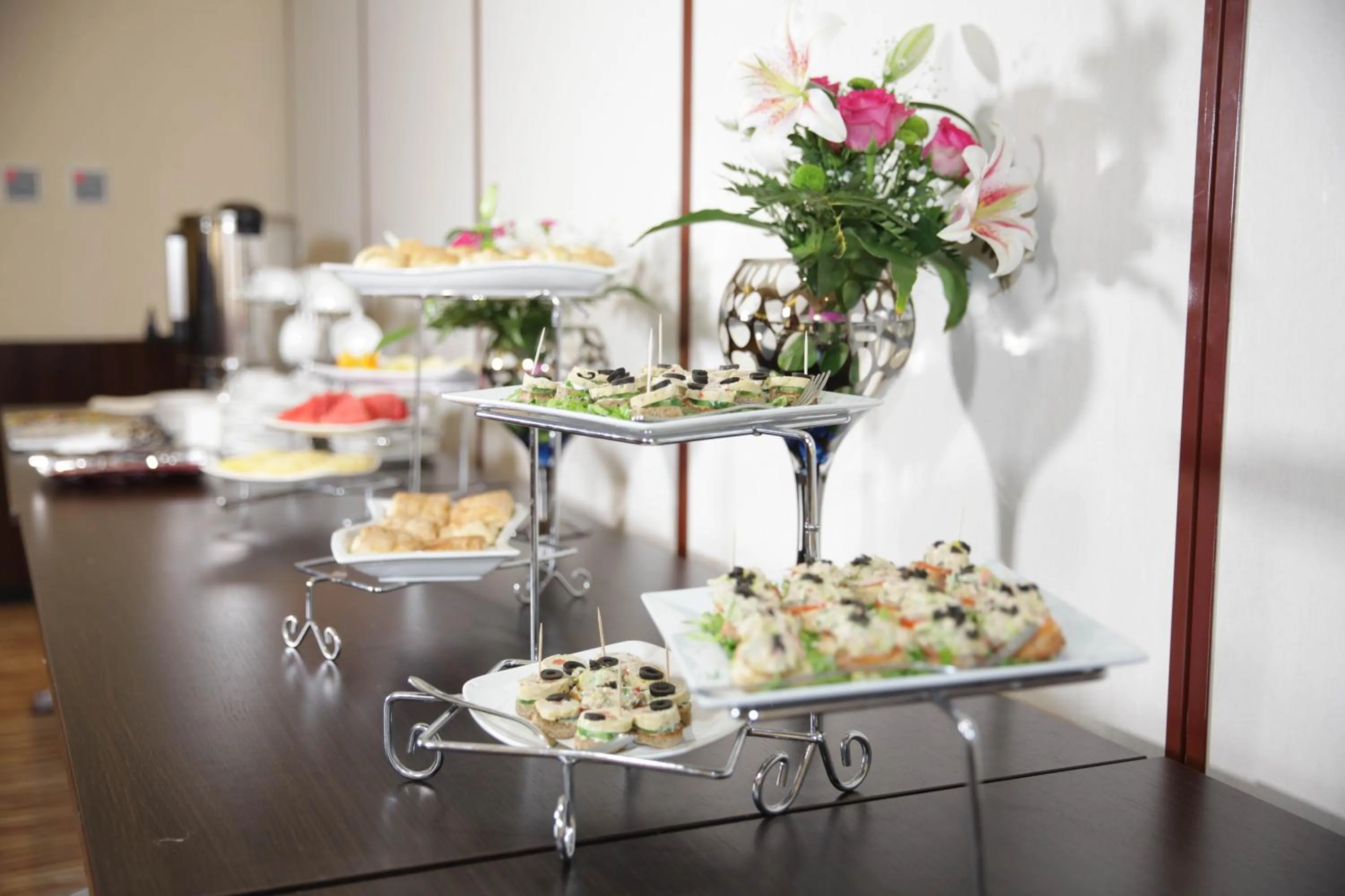 Business facilities in Dalin Hotel