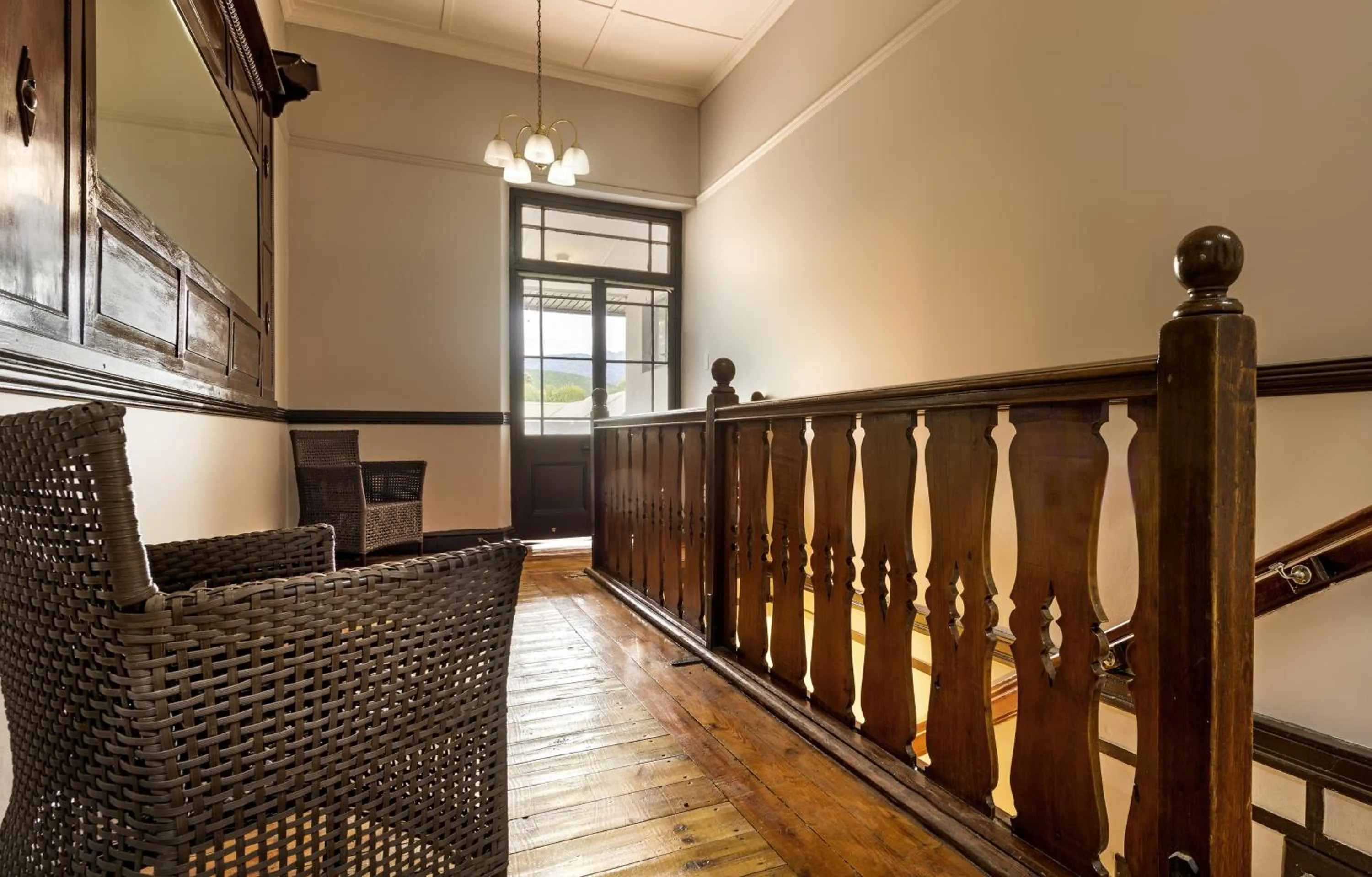 Property building in Clanwilliam Hotel