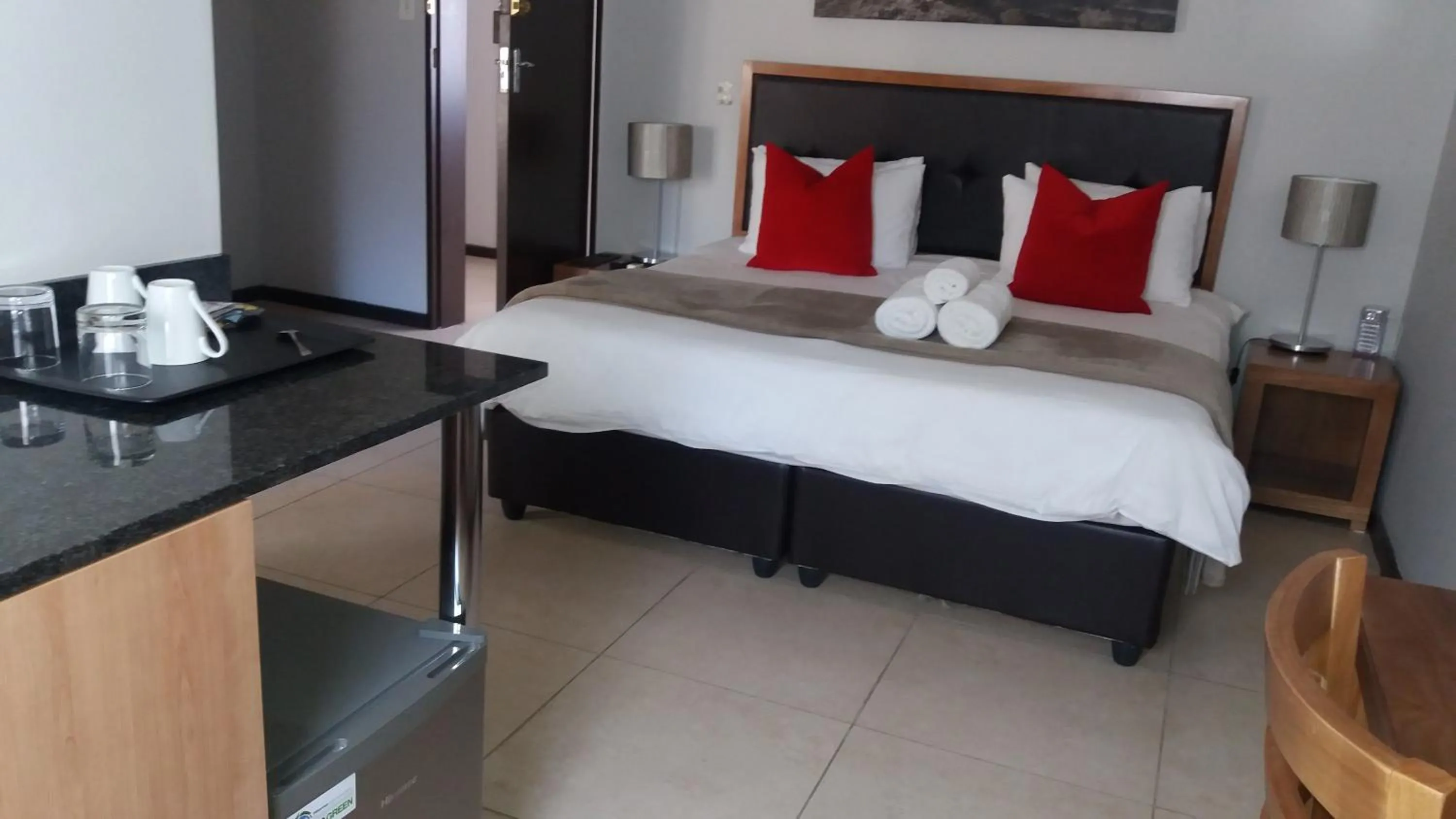 Bedroom, Bed in Clanwilliam Hotel