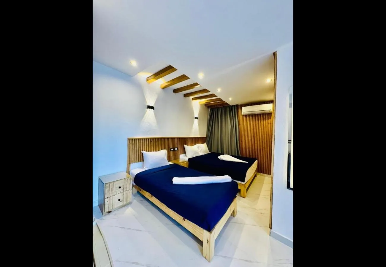 Bed in Penguin Village Dahab