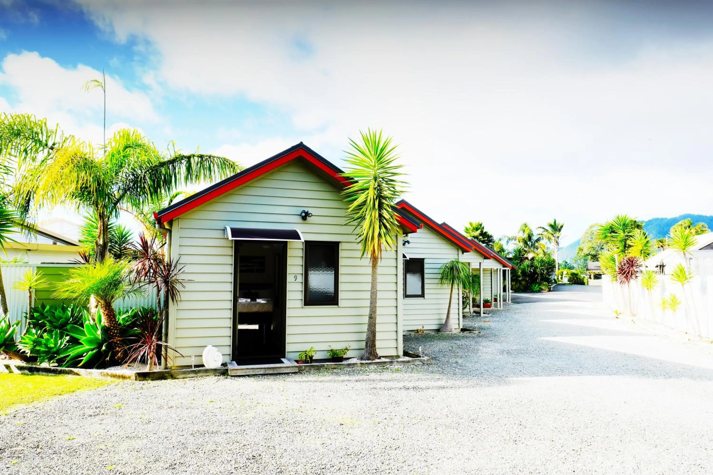 Property building in Tairua Shores Motel