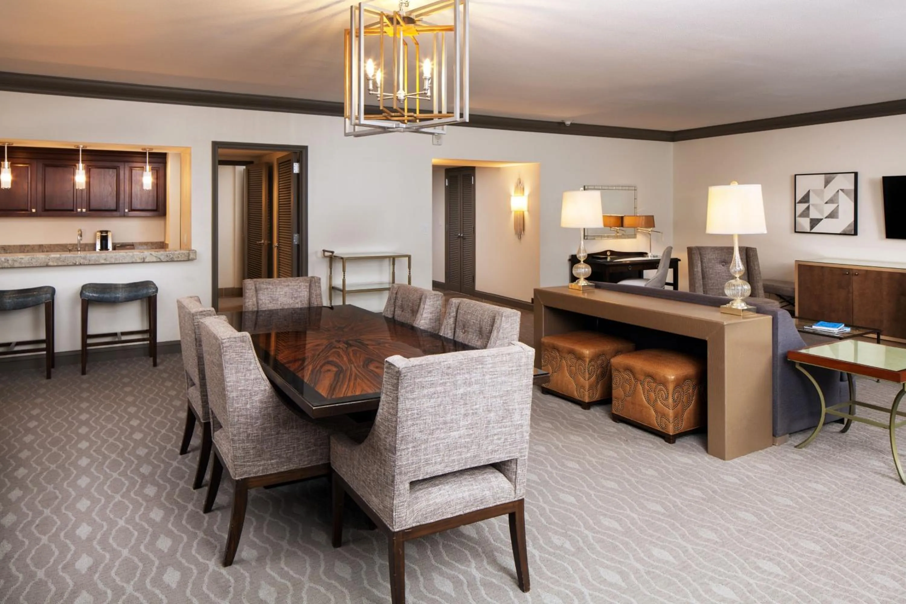 Bedroom in The Phoenician, a Luxury Collection Resort, Scottsdale