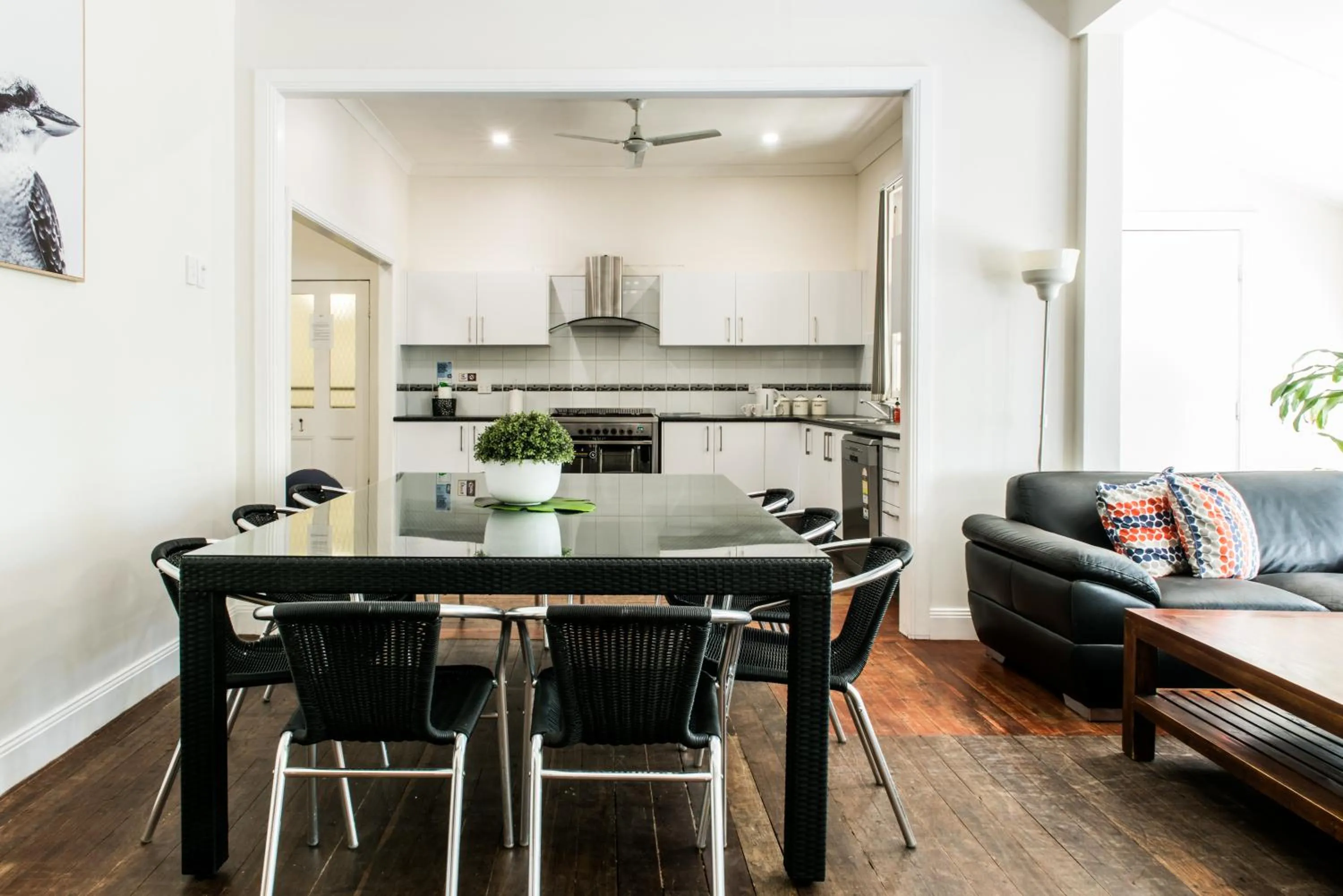 Dining area in The Retreat Port Stephens