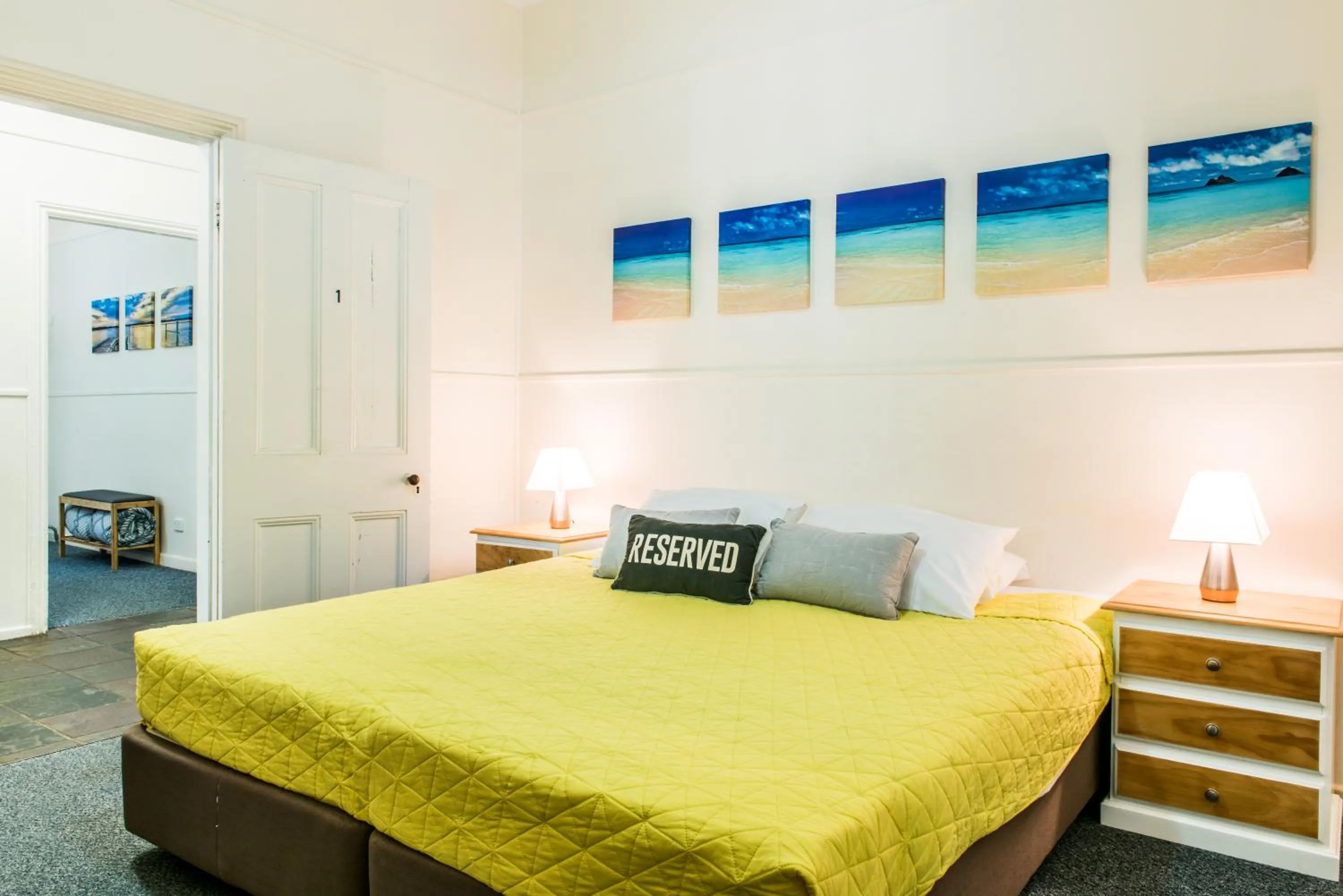 Bedroom, Bed in The Retreat Port Stephens