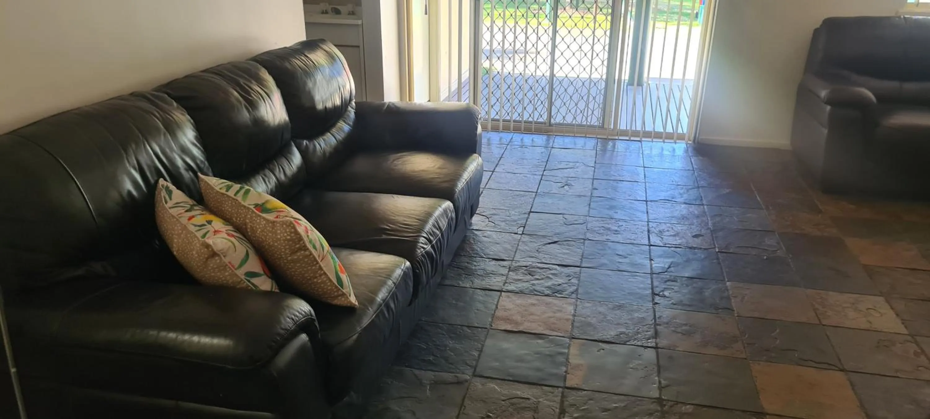 Living room in The Retreat Port Stephens