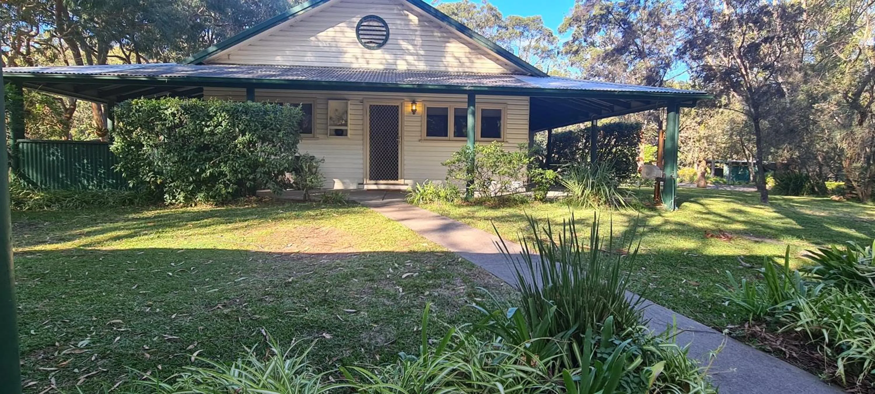 Property building in The Retreat Port Stephens