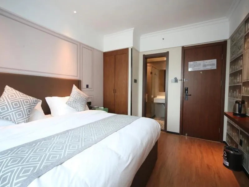 GMA Hotel ShangHai WuNing Road ZhenPing Road Metro Station