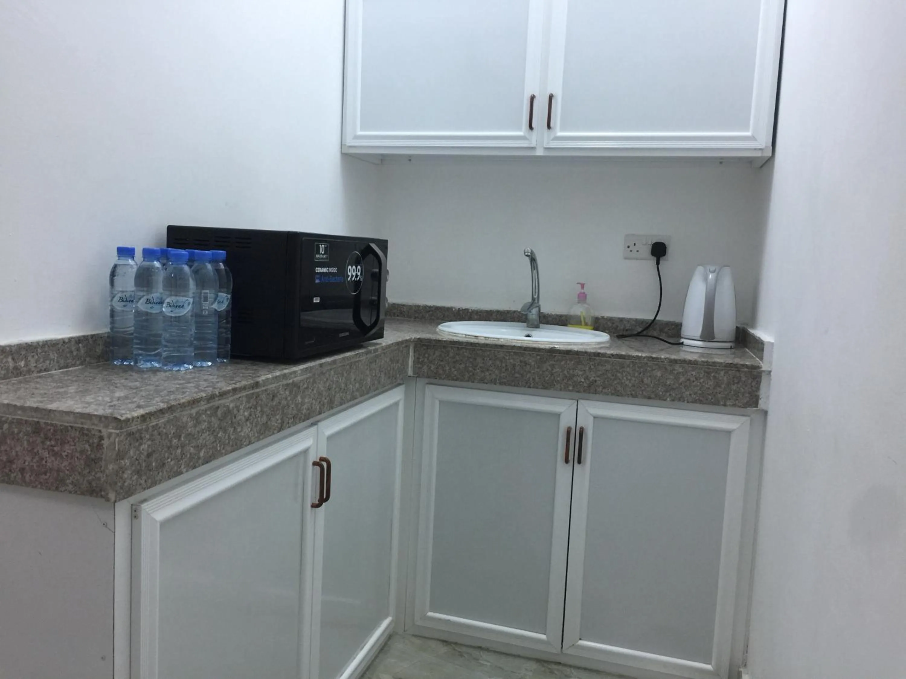 Coffee/tea facilities in Oriental Nights Rest House