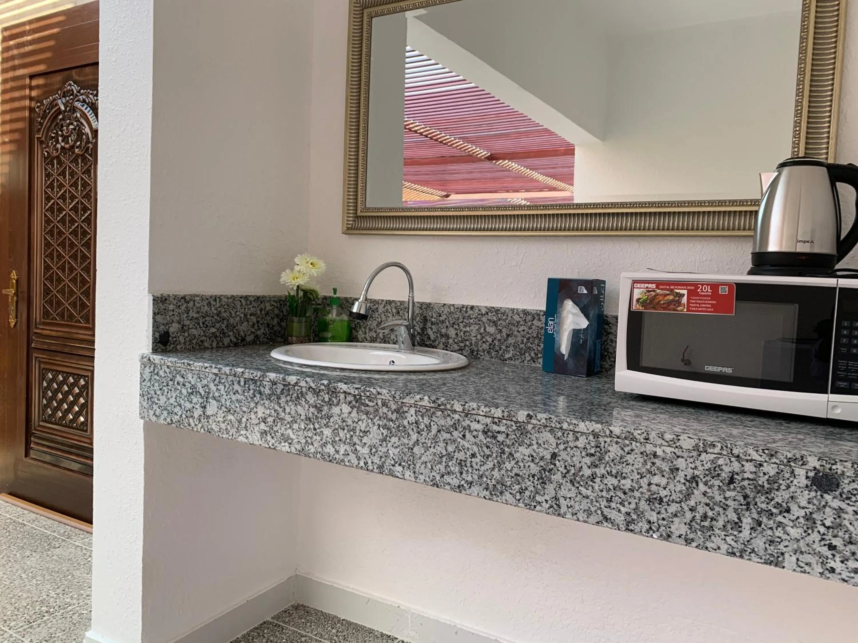 Coffee/tea facilities in Oriental Nights Rest House