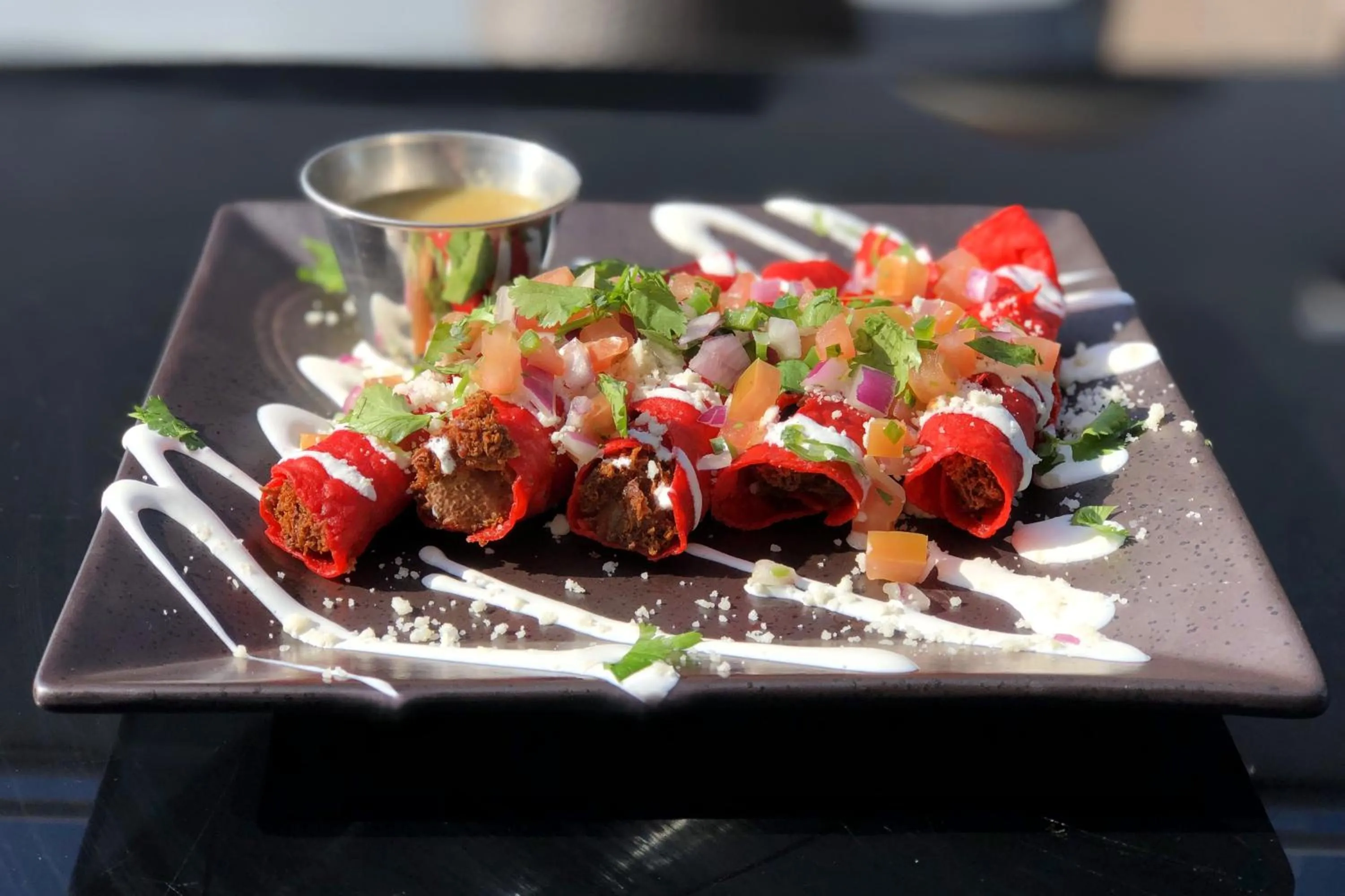 Restaurant/places to eat in Porto Vista Hotel In Little Italy