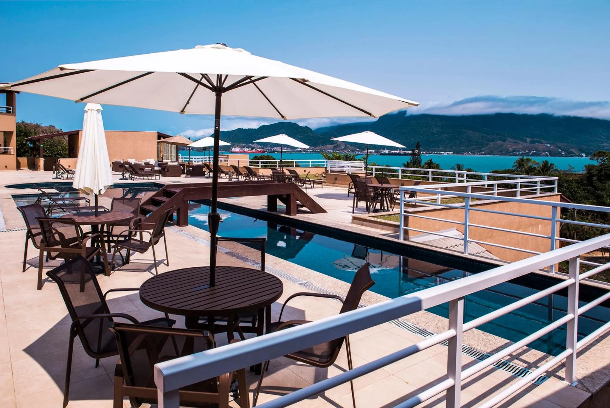 Sea view in Ilhabela Beach Residences