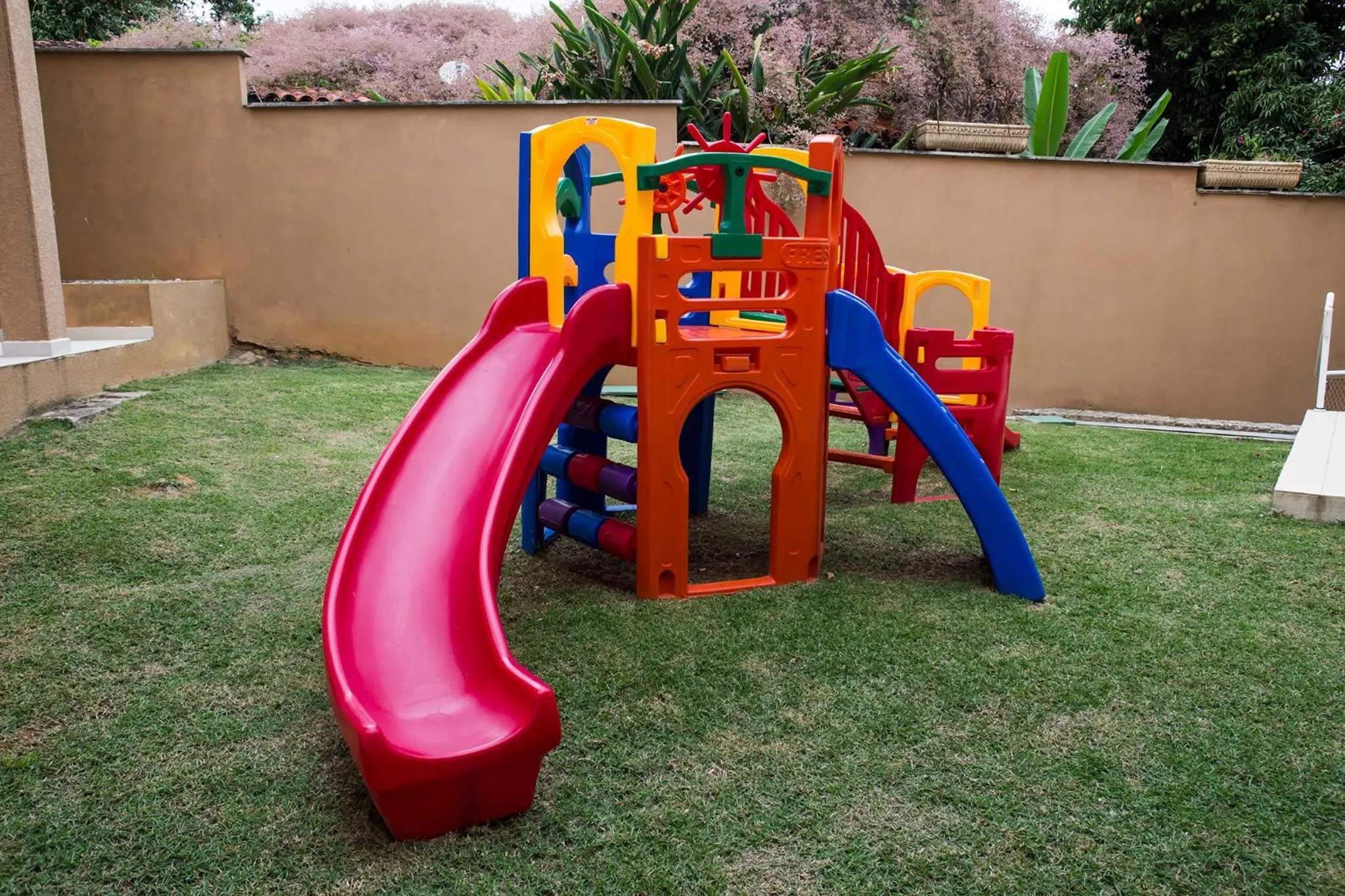 Children play ground in Ilhabela Beach Residences