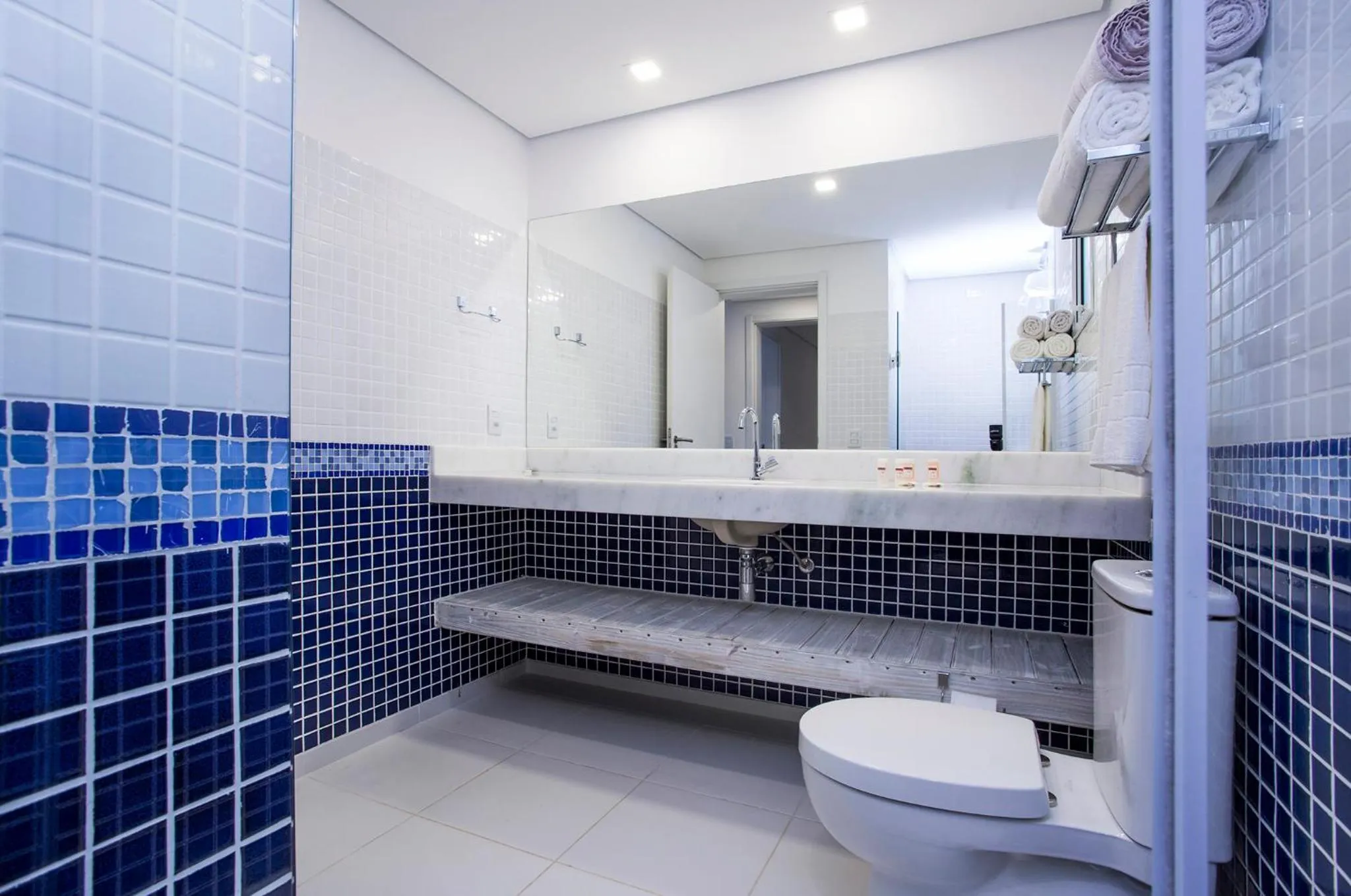 Bathroom in Ilhabela Beach Residences