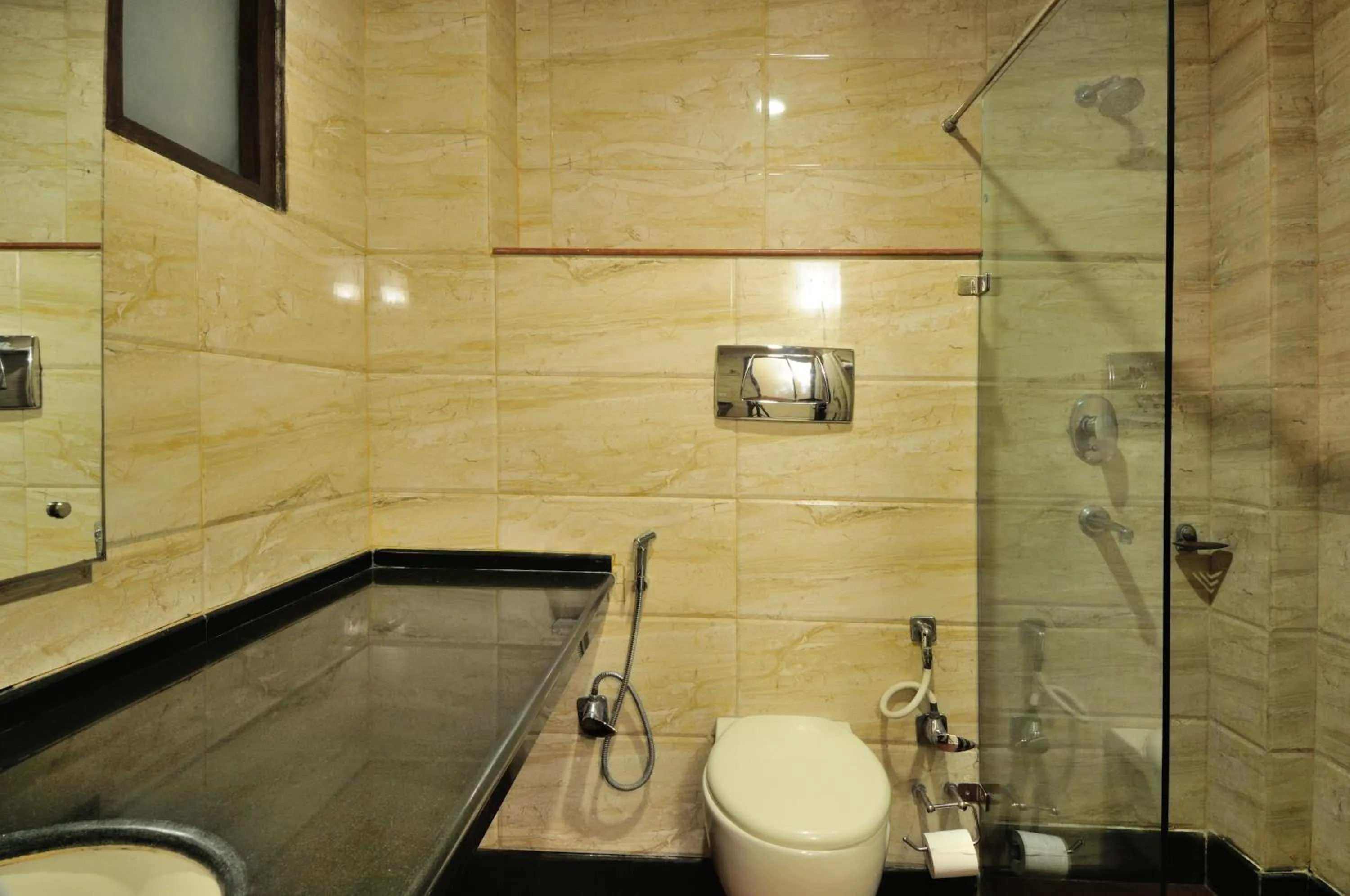 Bathroom in Hotel Shanti Villa- New Delhi Railway Station