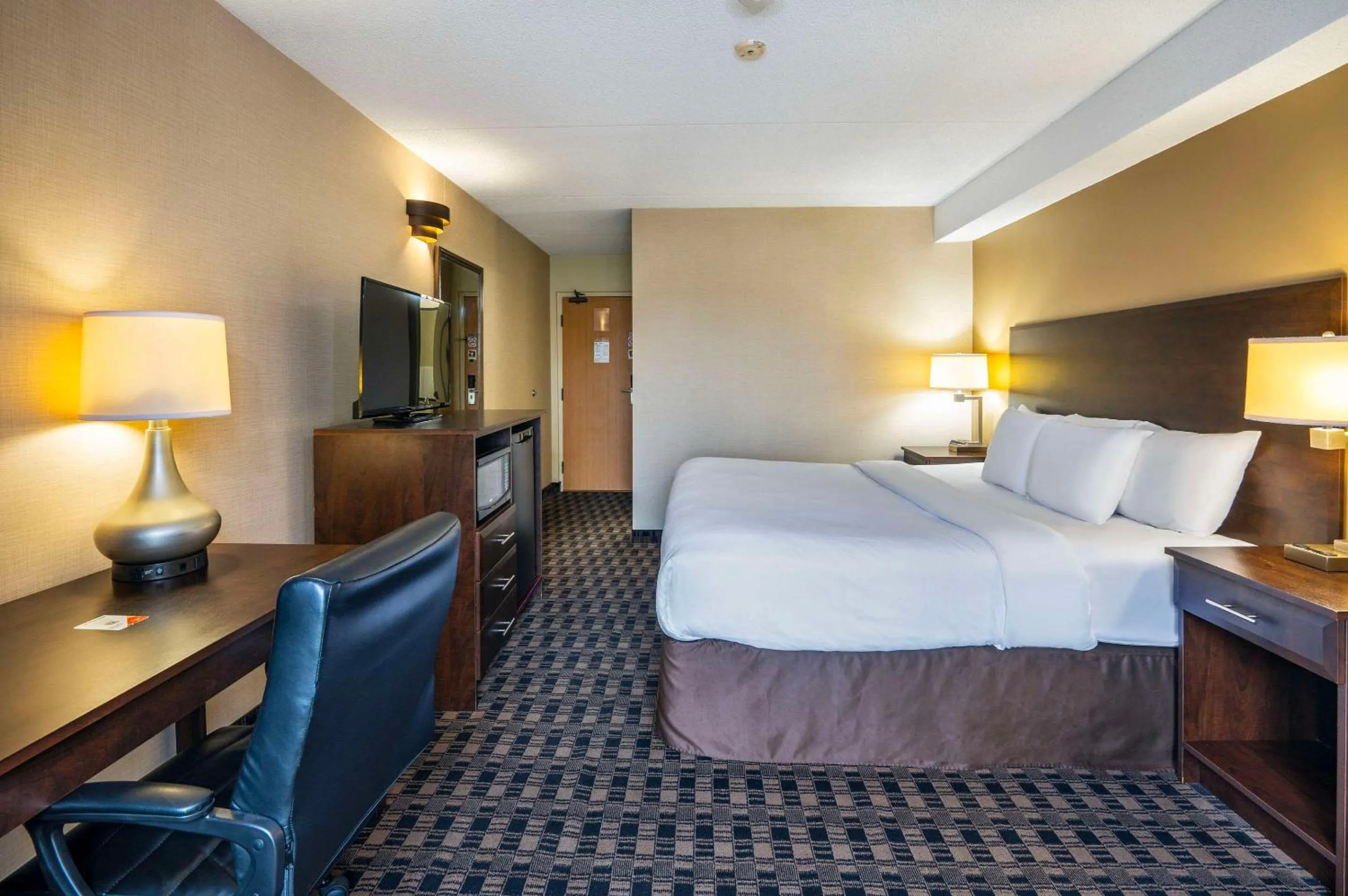 Bedroom, Bed in Comfort Inn