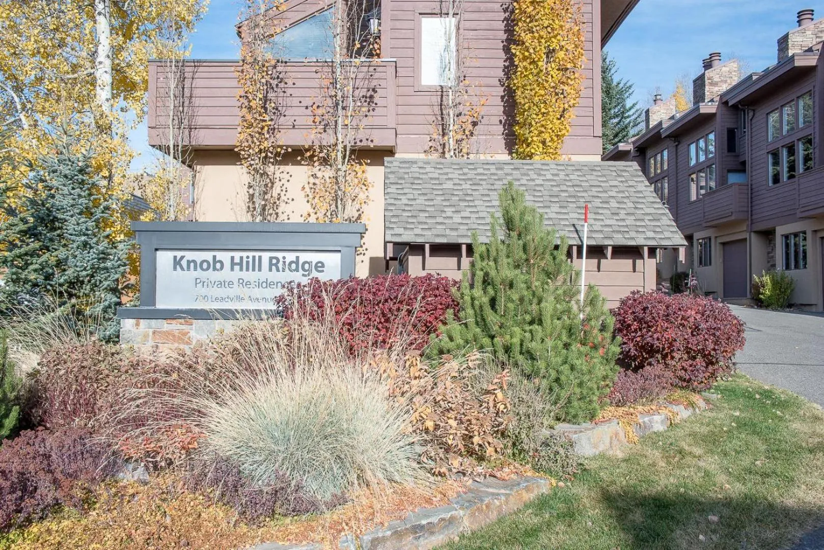 Knob Hill Ridge Townhome 1