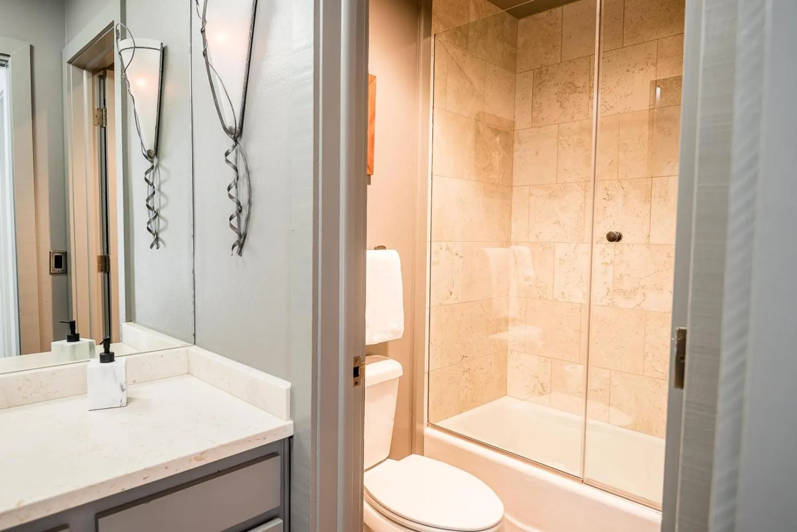 Knob Hill Ridge Townhome 1