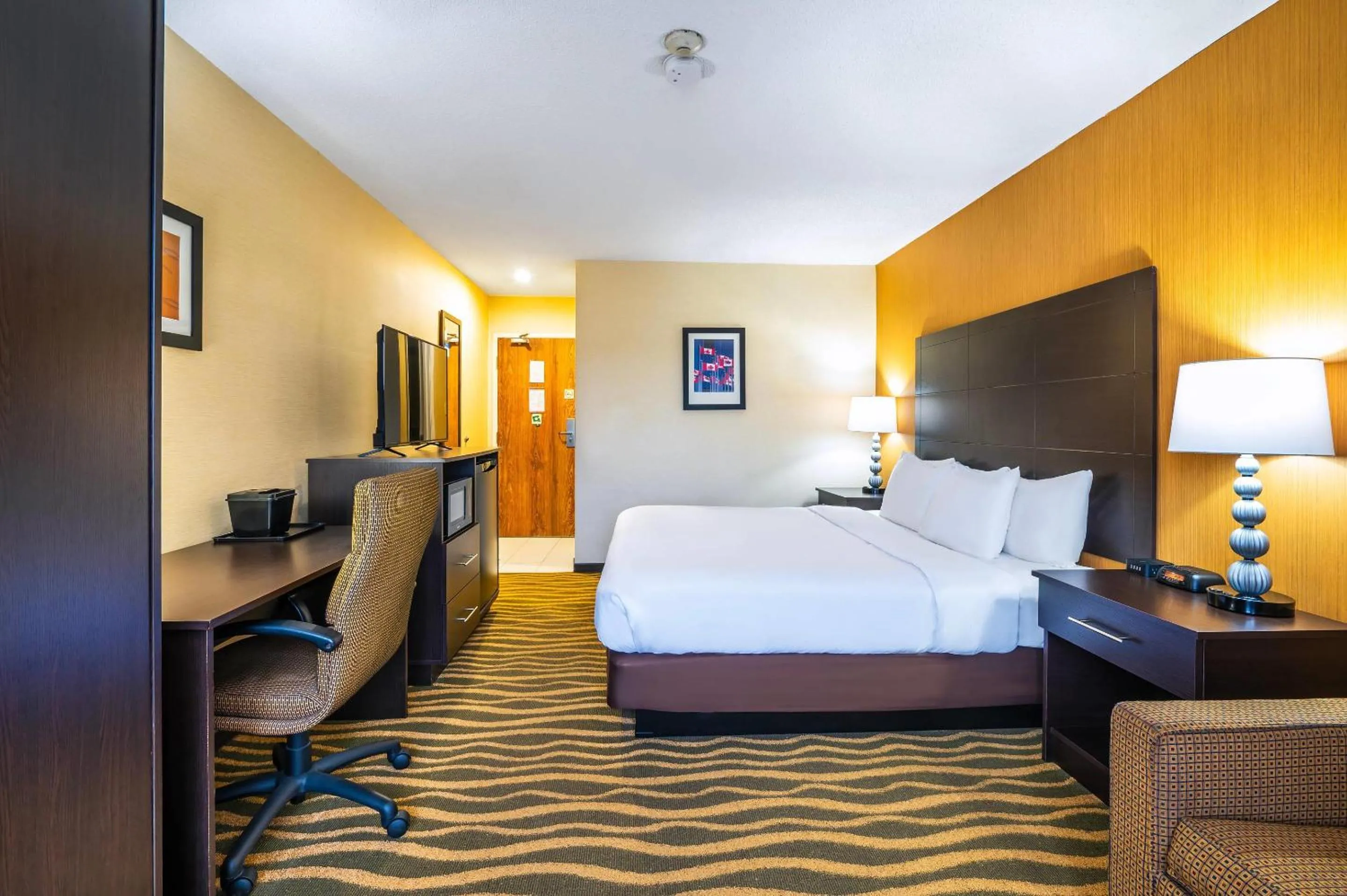 Bedroom, Bed in Quality Inn