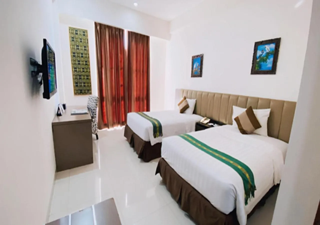 Bed in Hotel on The Rock