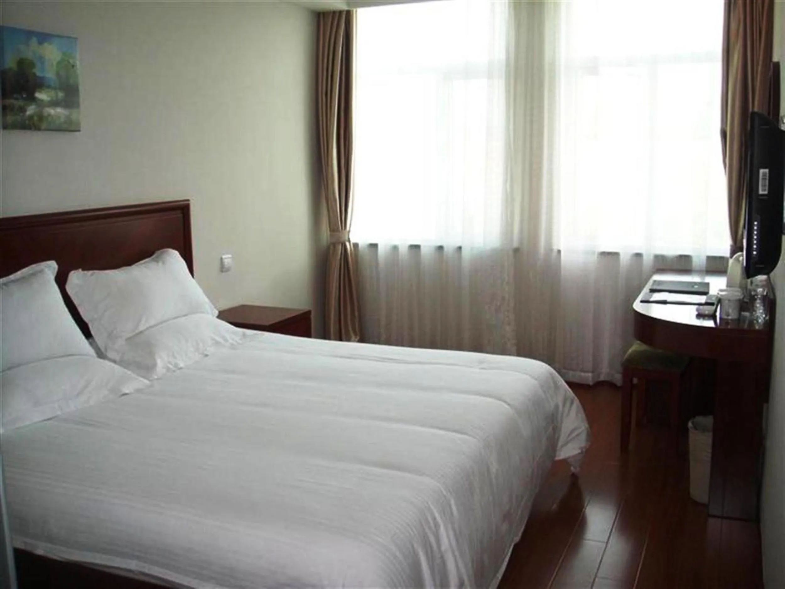 Bedroom, Bed in Greentree Inn Nanjing Shanxi Road Cloth City Business Hotel