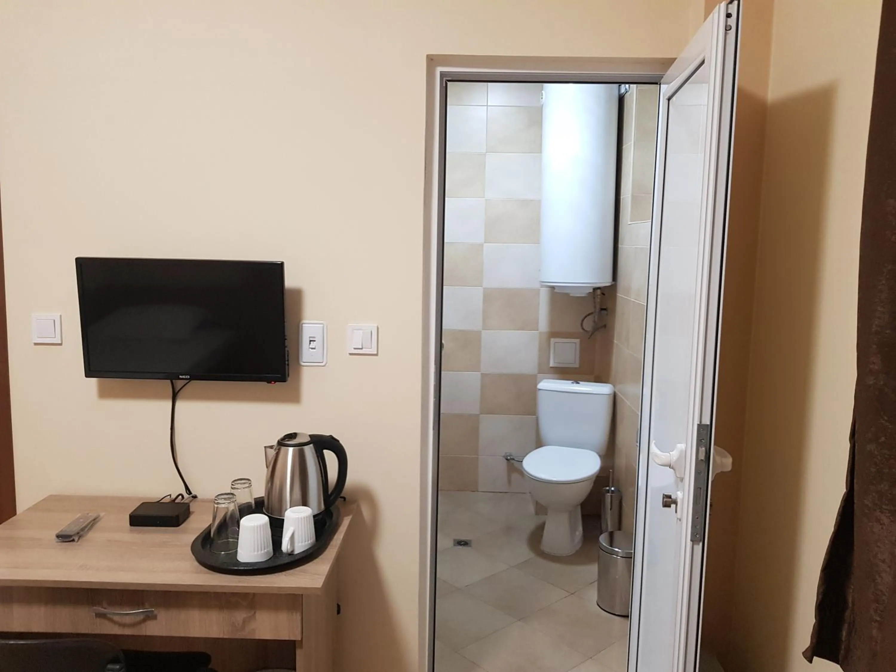 Shower in Twain Apart&Rooms