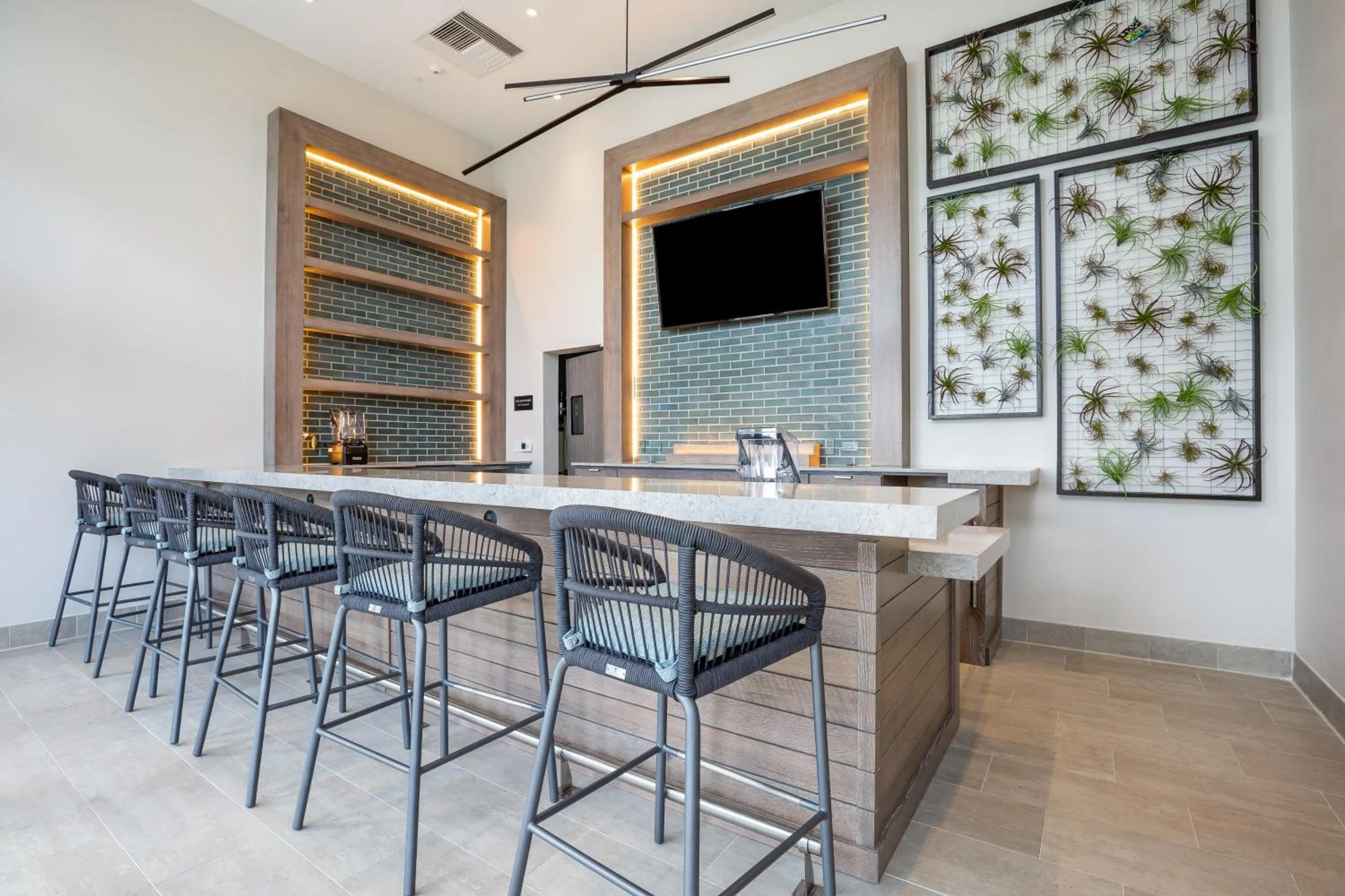 Lounge or bar in Private Ocean Condos at Hyde Beach Resort & Residences