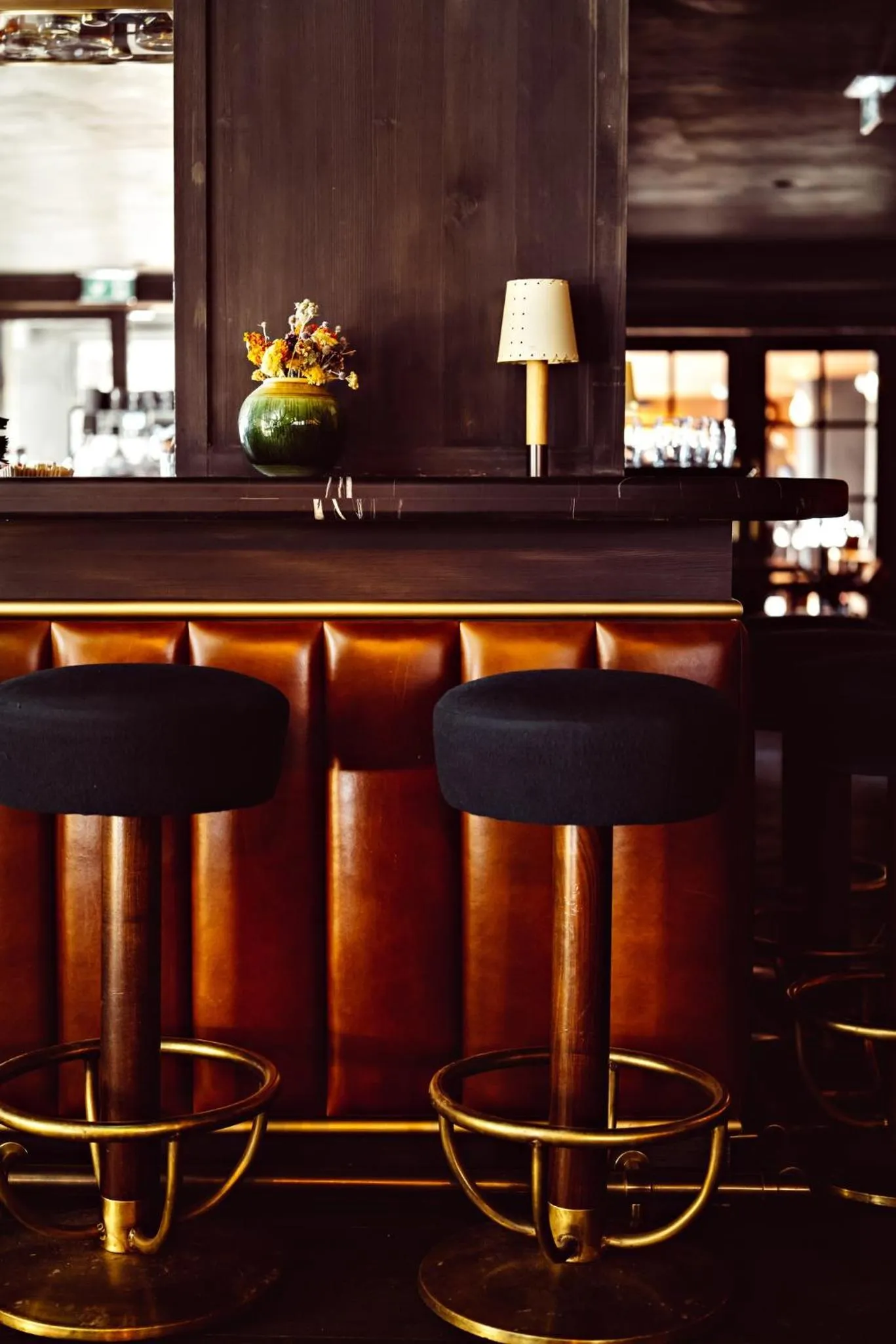 Lounge or bar in Le Fitz Roy, a Beaumier hotel