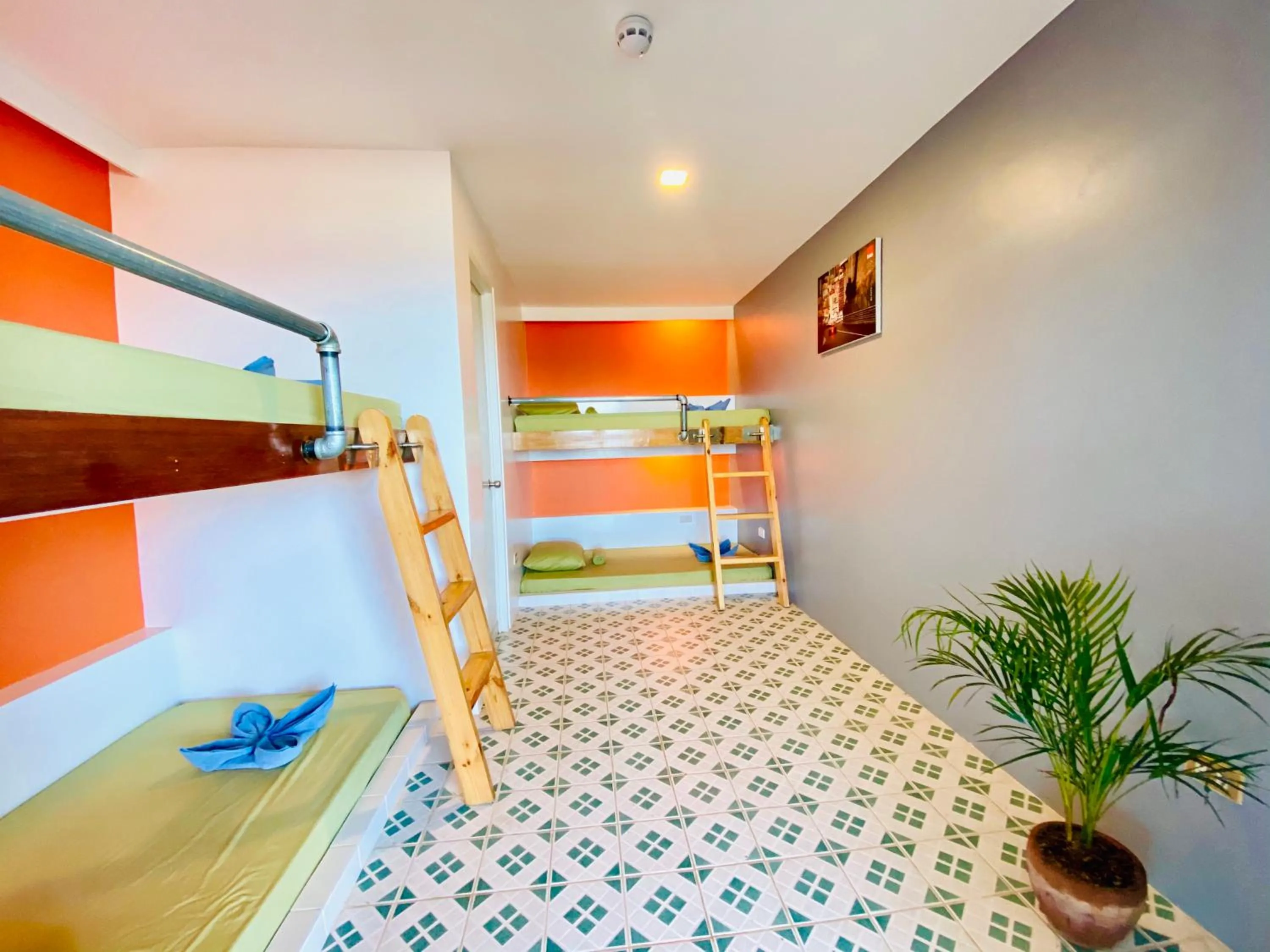 Photo of the whole room, Bed in The Escape San Juan