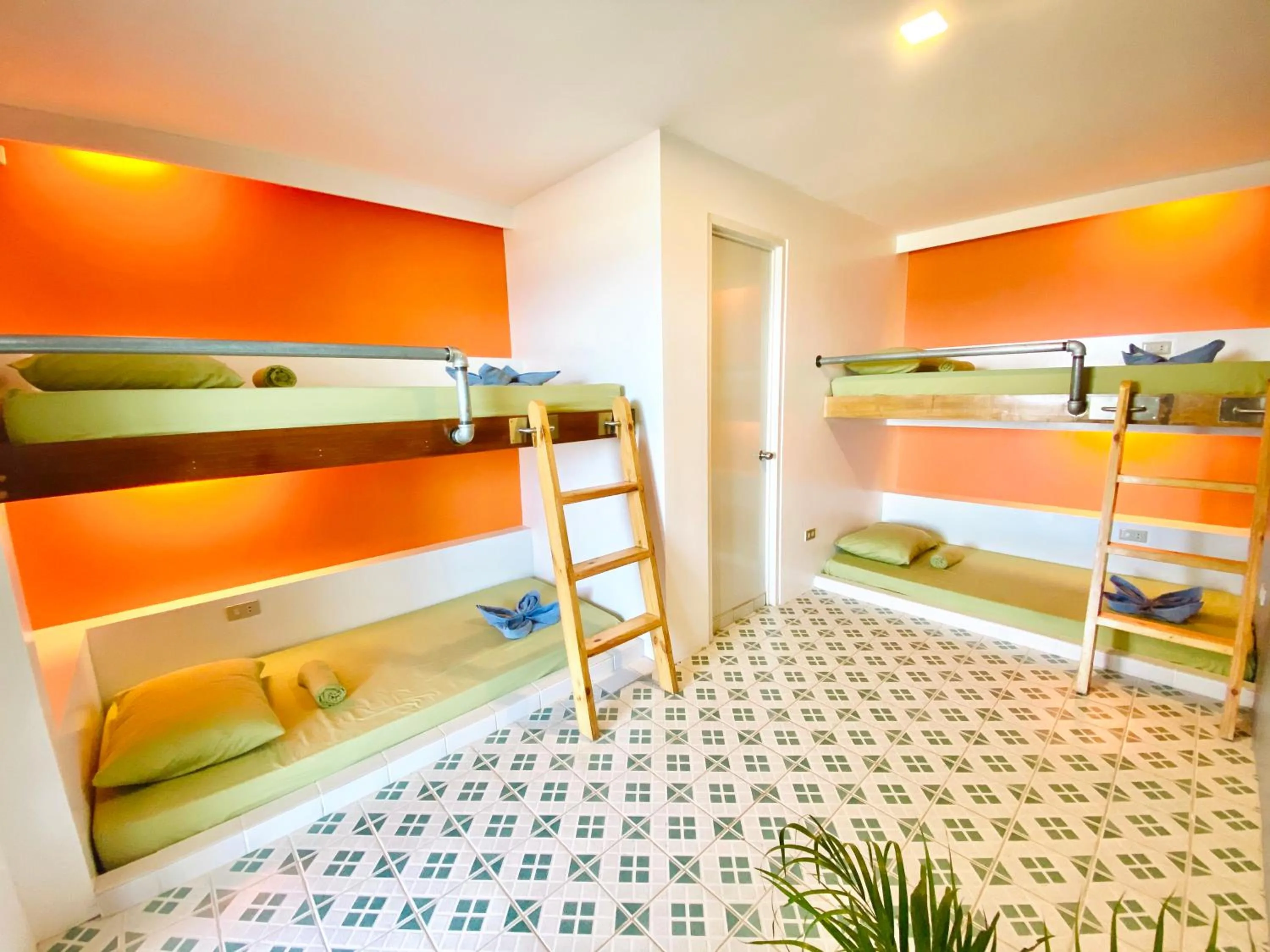 Photo of the whole room, Bed in The Escape San Juan