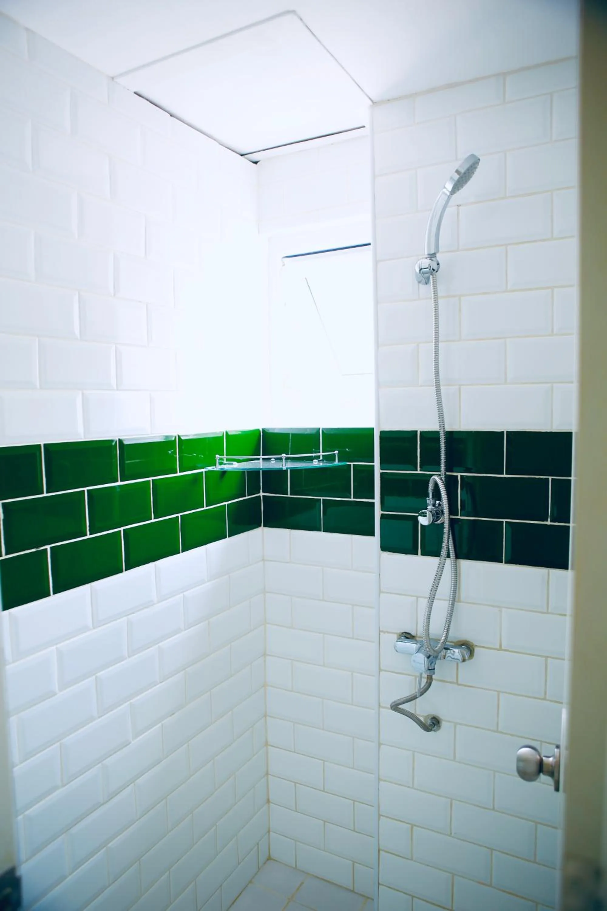 Shower in The Escape San Juan