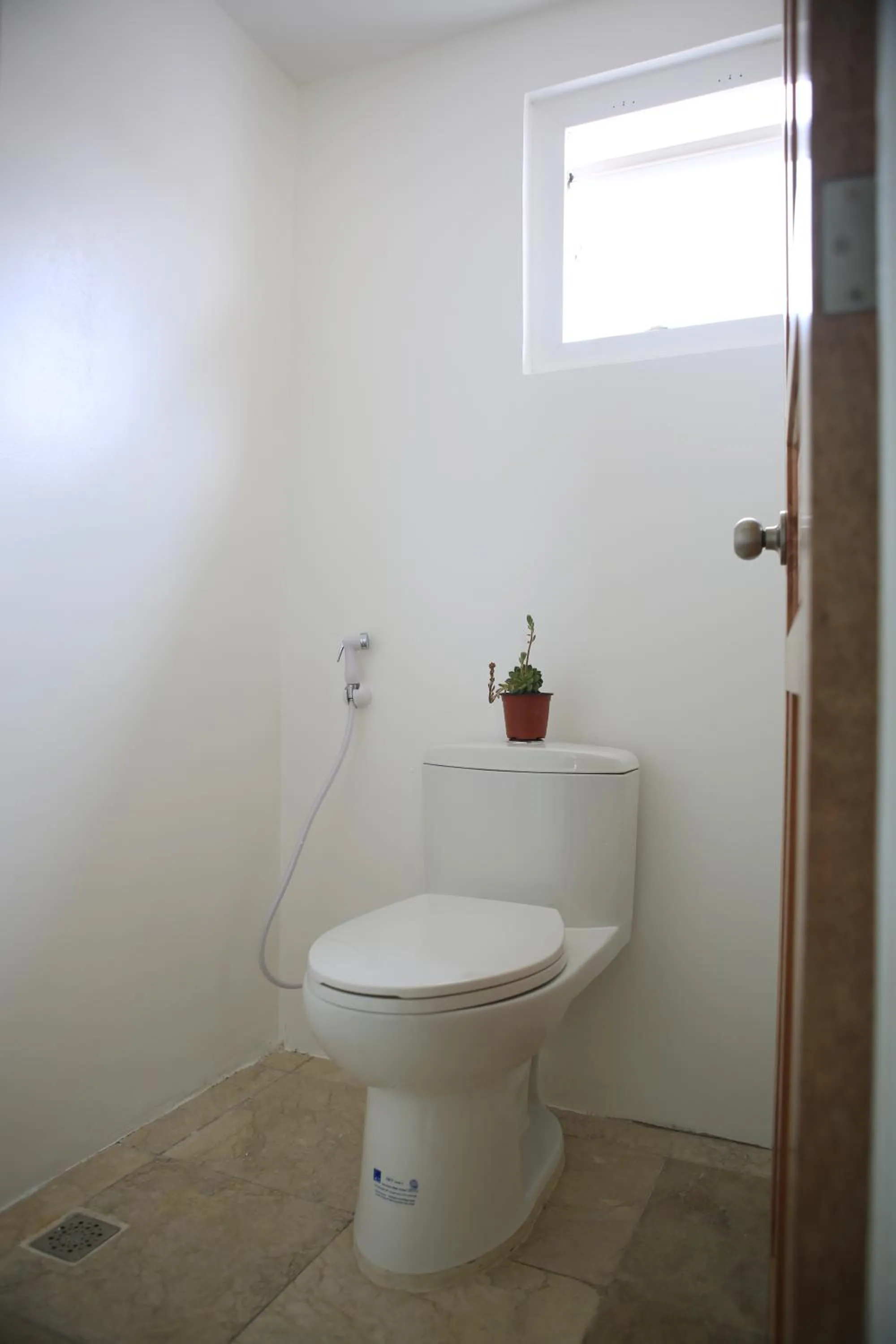 Toilet in The Escape San Juan