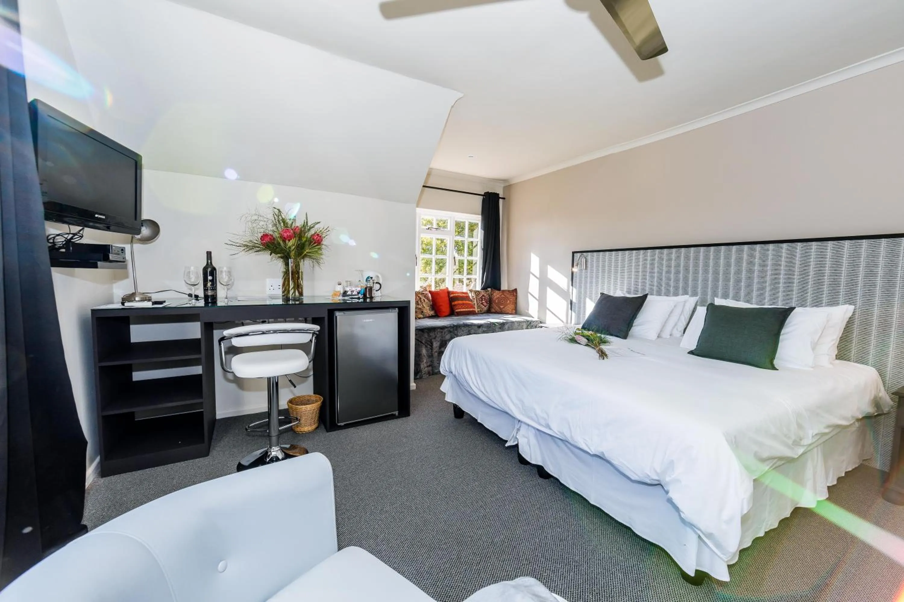 Bed in Le Petit Chateau Guest House