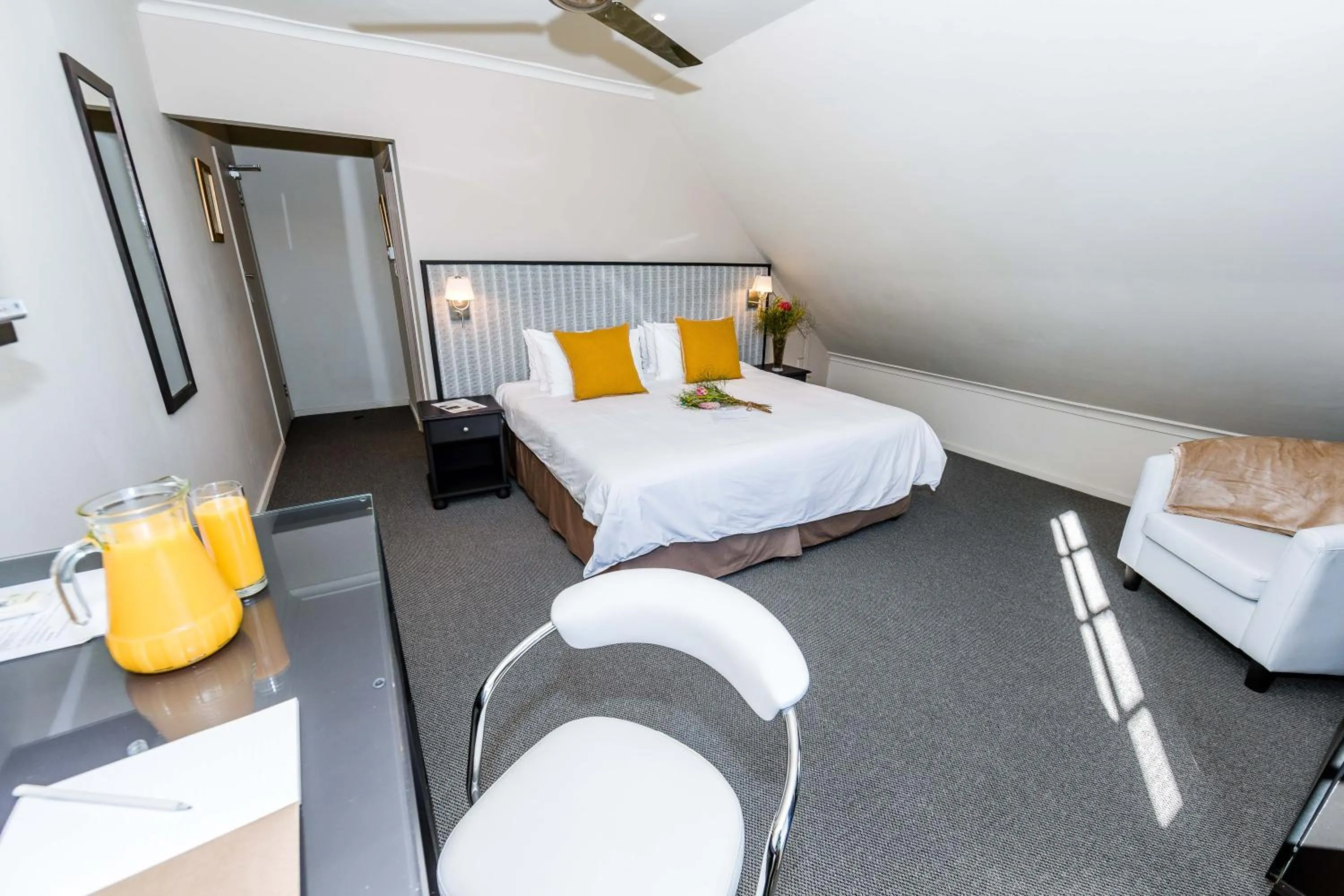 Bed in Le Petit Chateau Guest House