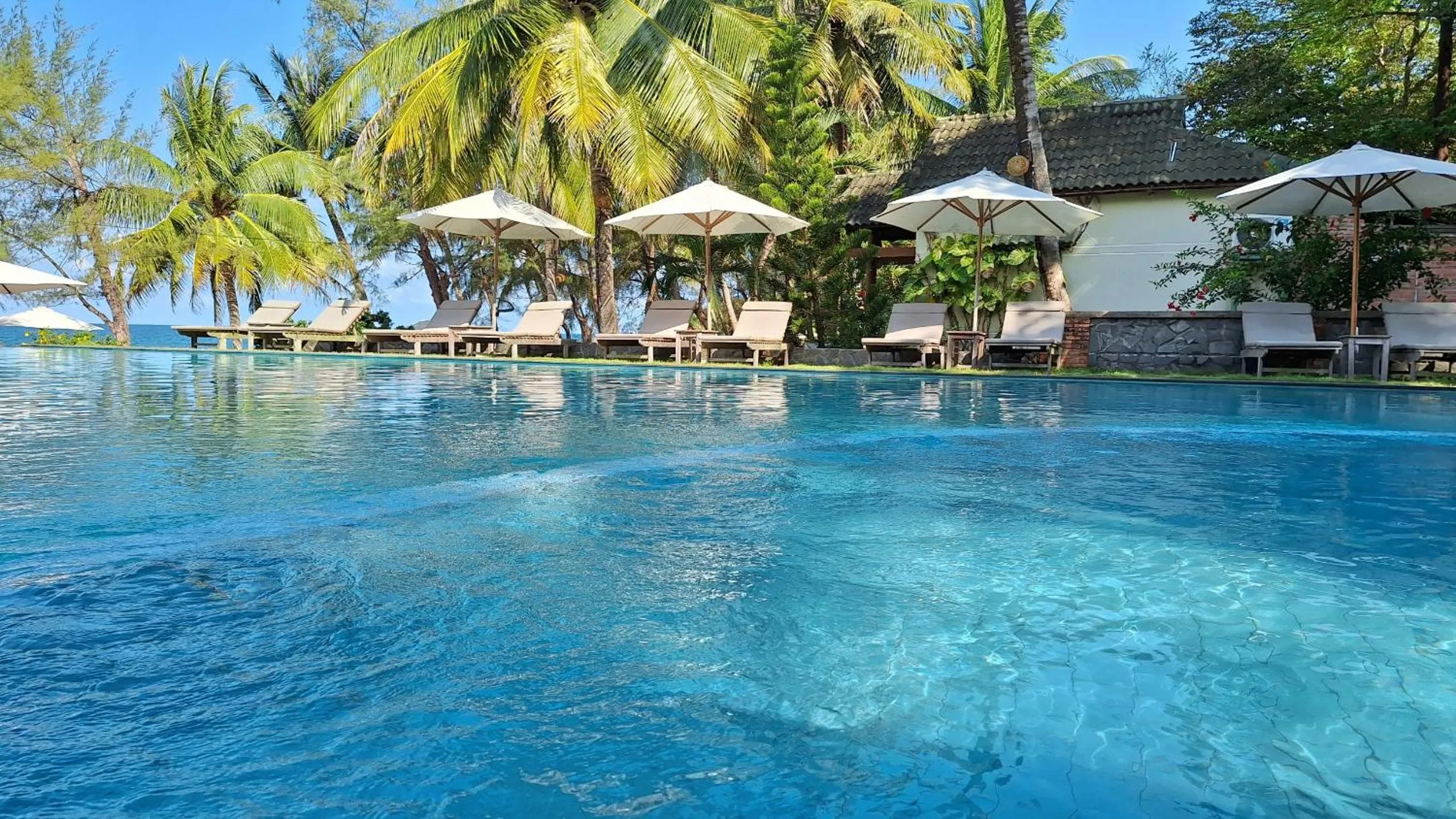 Swimming pool in Ancarine Beach Resort