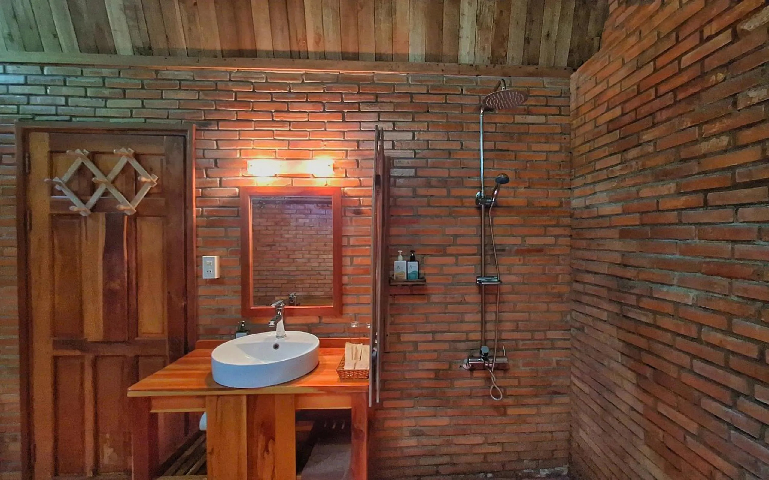 Shower in Ancarine Beach Resort