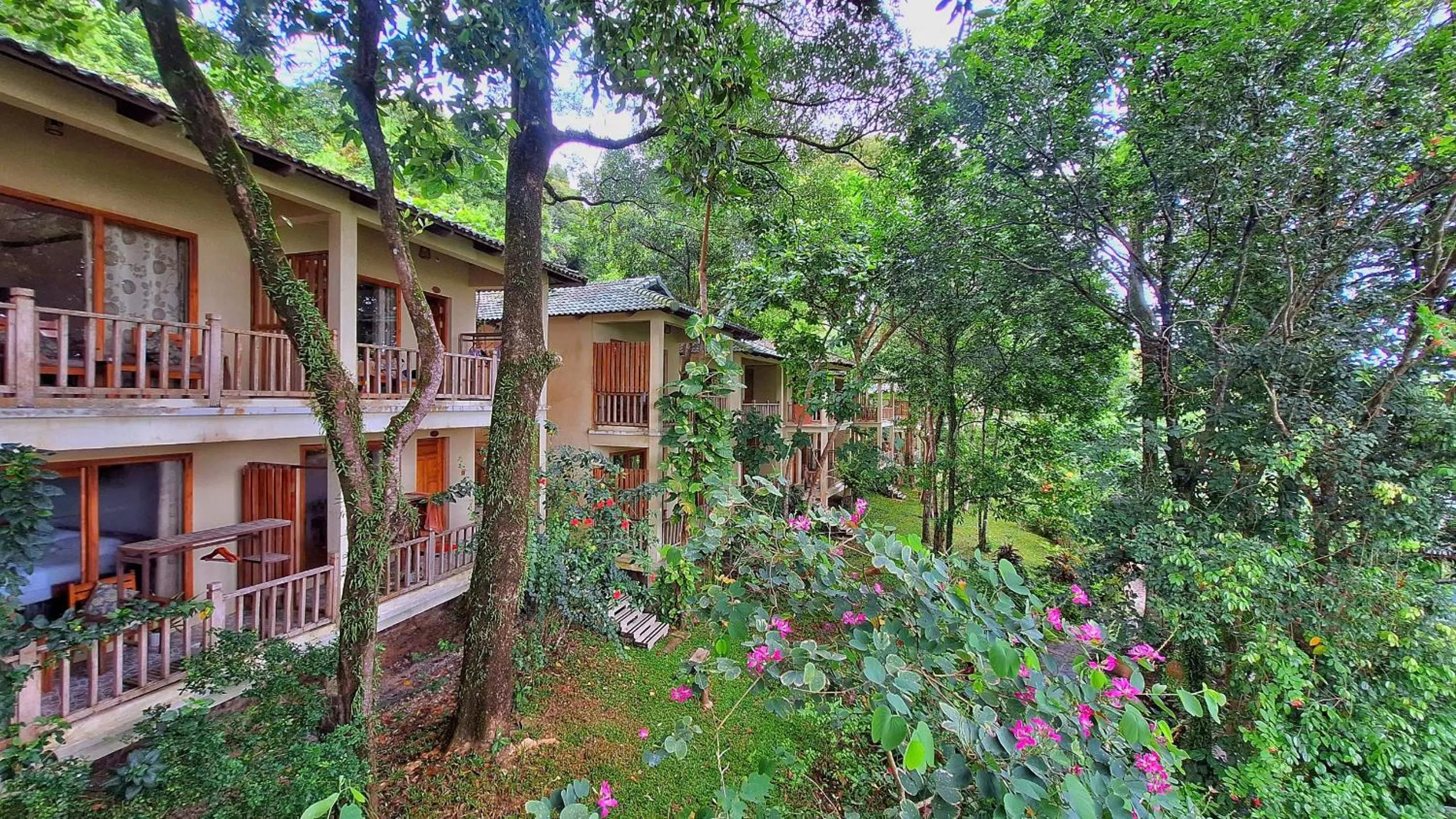 Property building in Ancarine Beach Resort