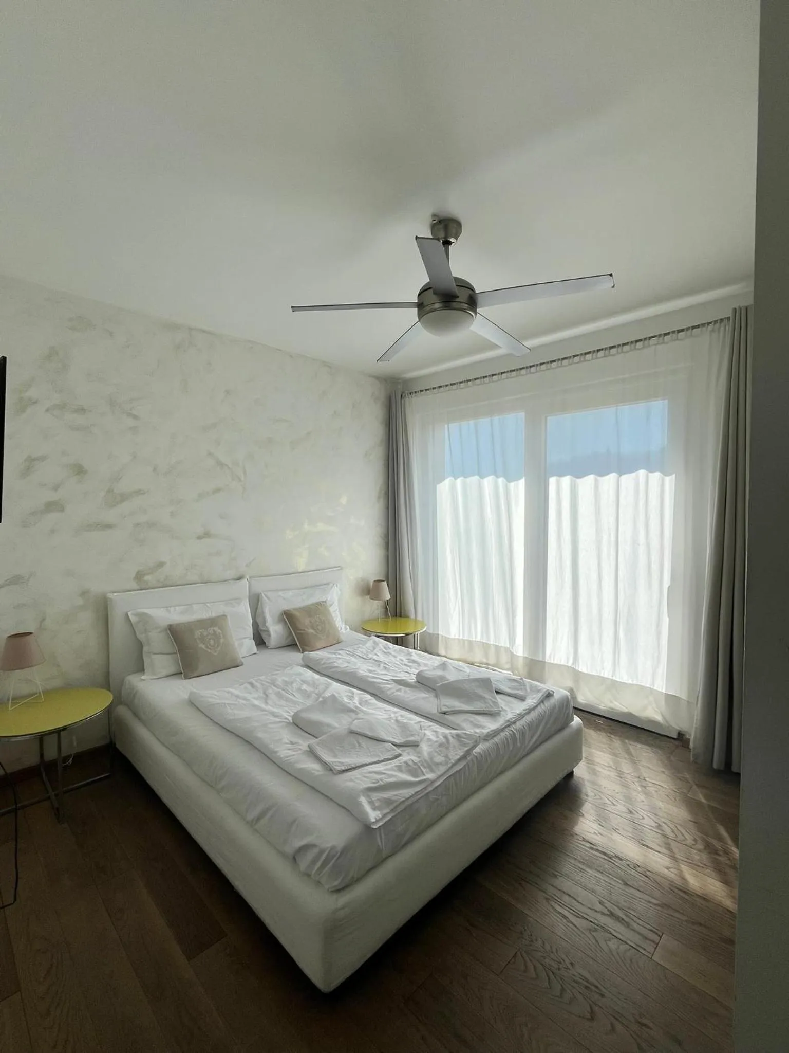 Photo of the whole room, Bed in B&B Mele d'Oro