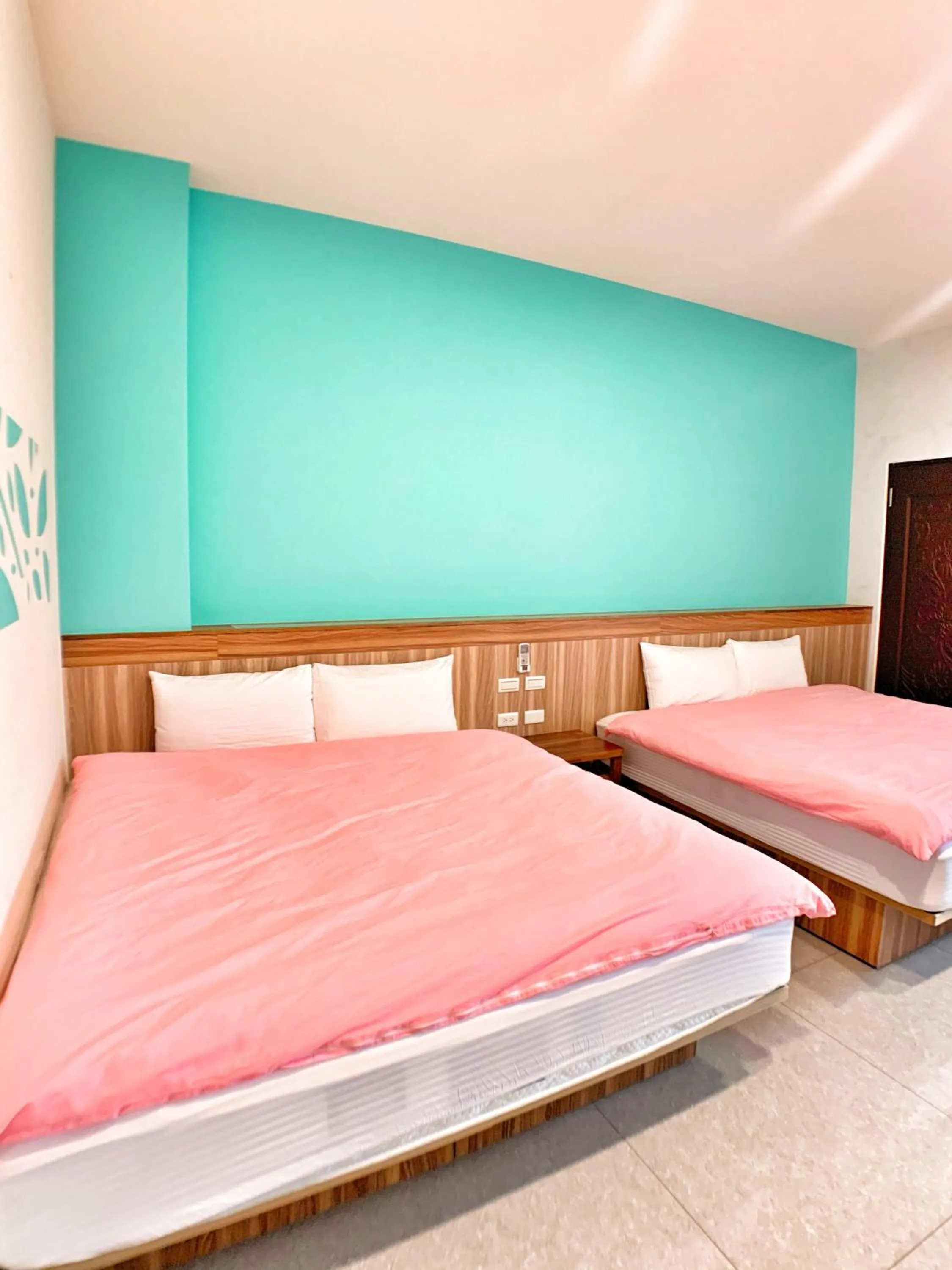 Bed in The Sunny Homestay