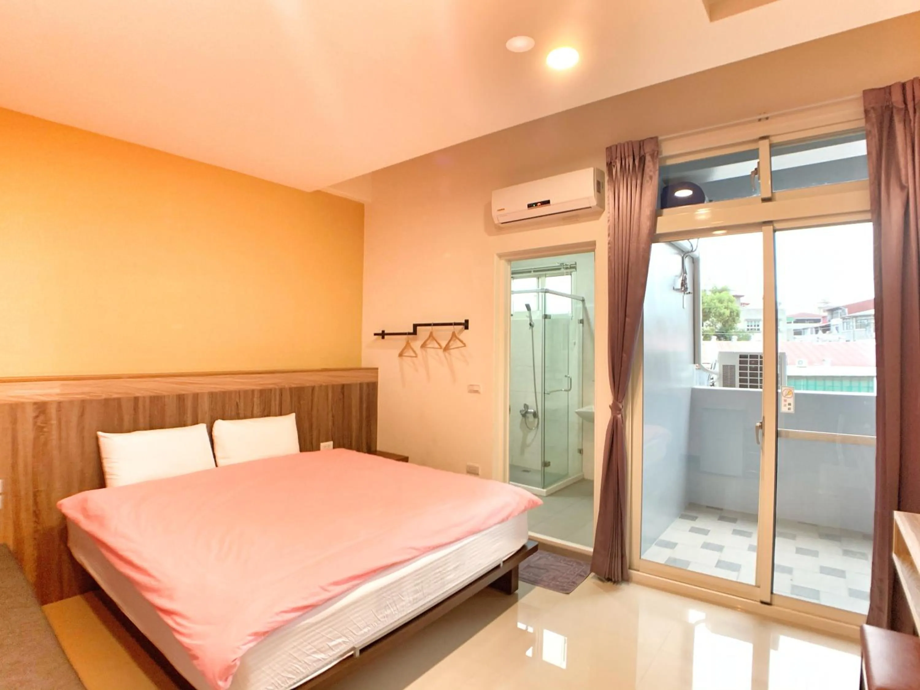 Bed in The Sunny Homestay