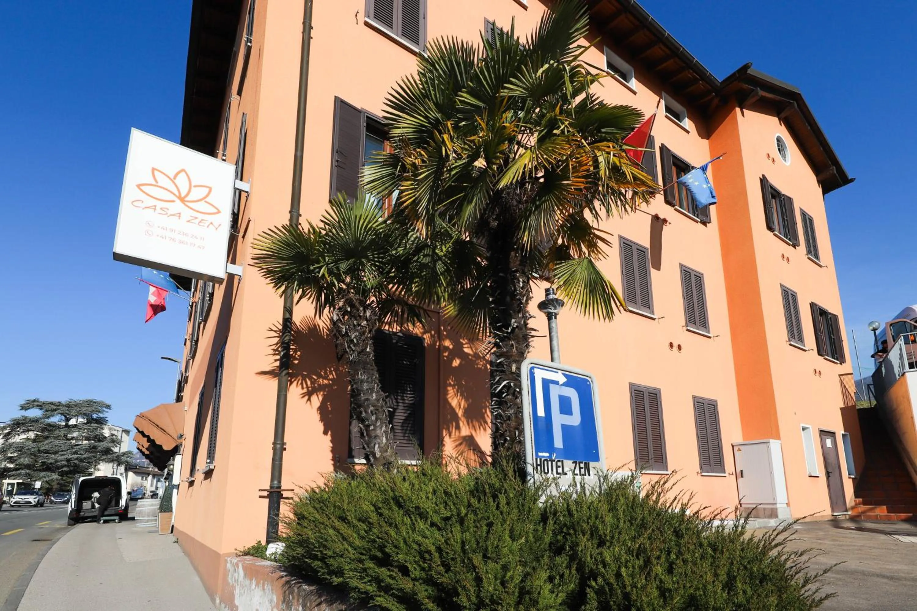 Property building in Casa Zen