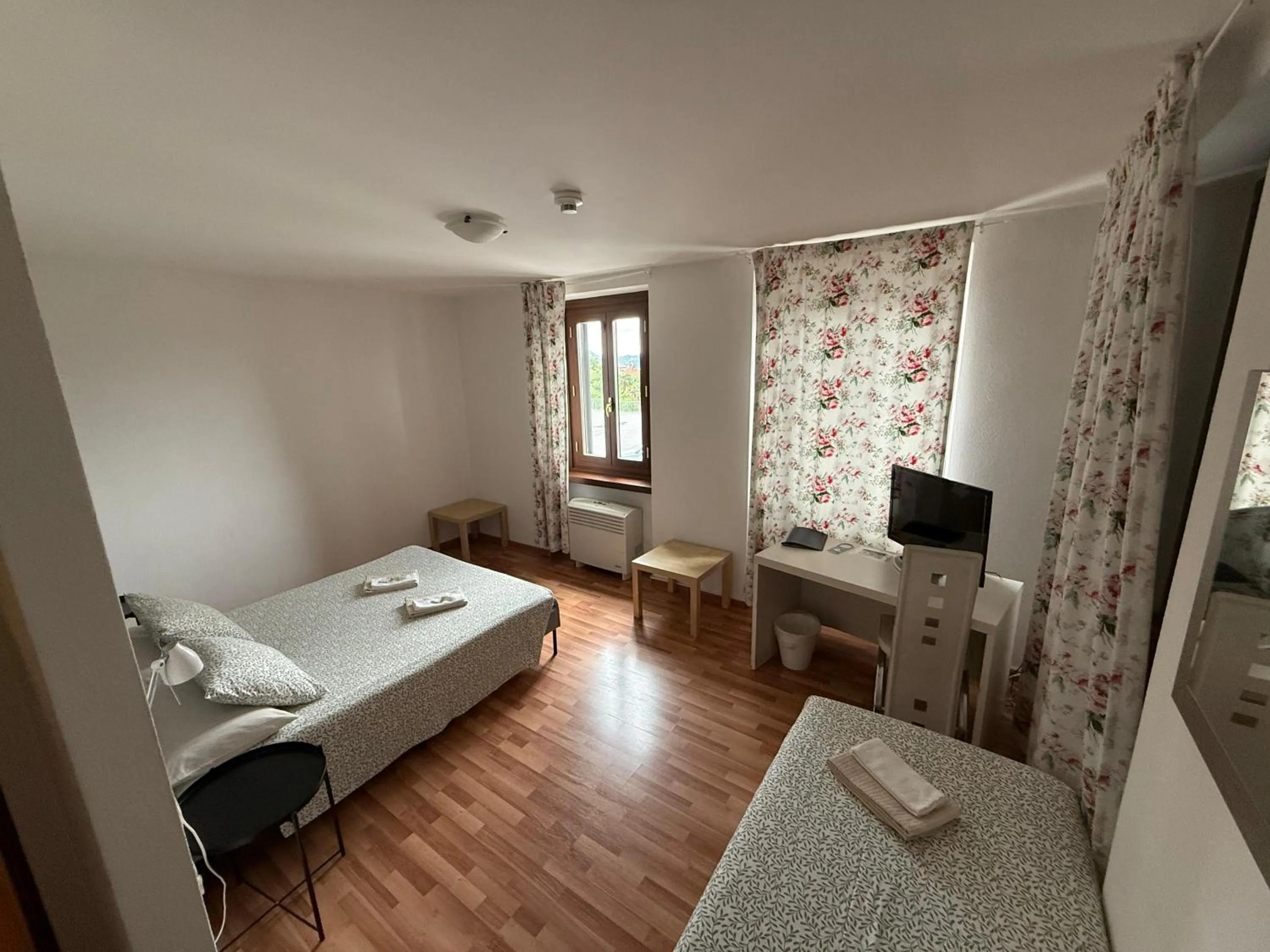 Bedroom, Bed in Casa Zen