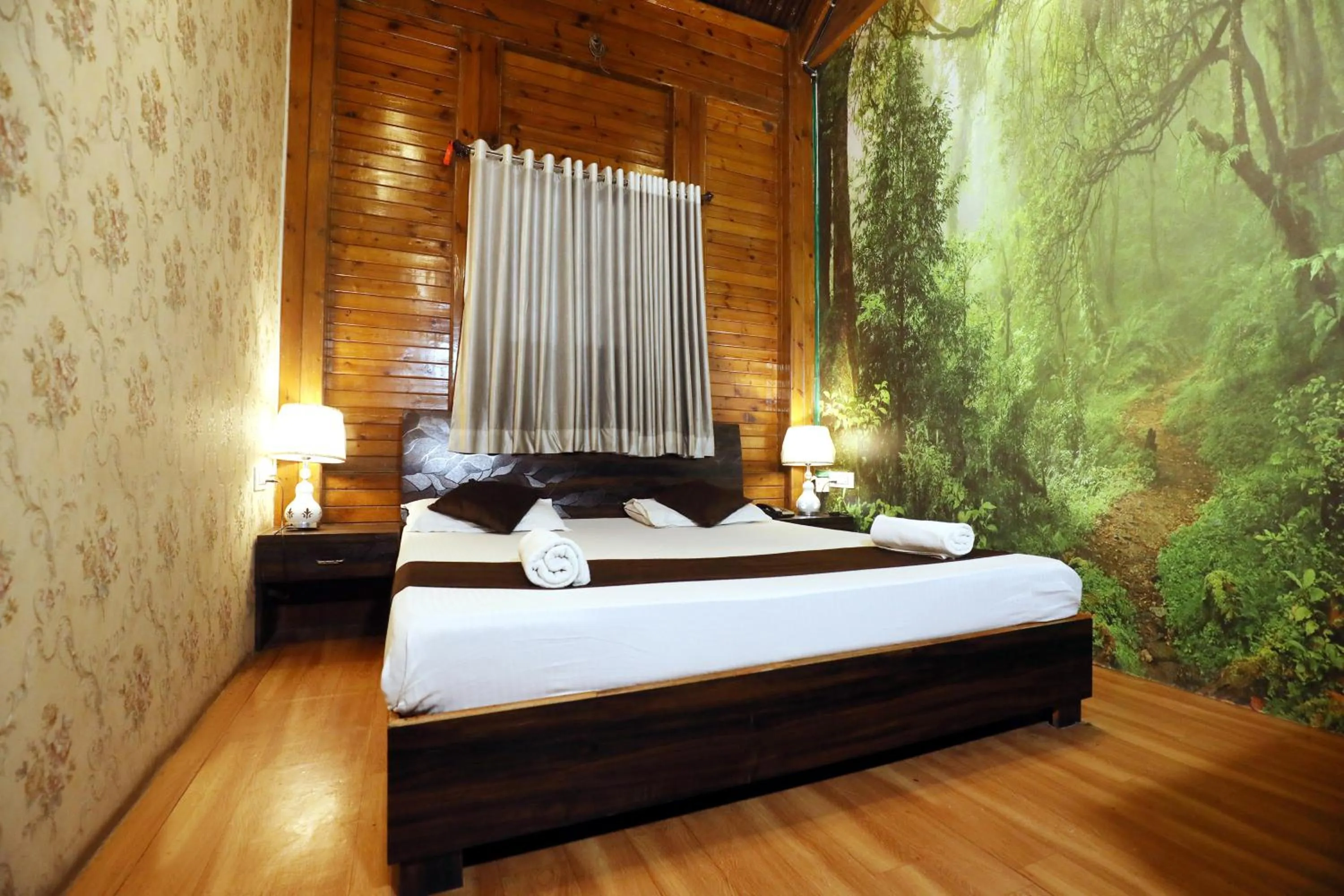 Photo of the whole room, Bed in Pali Village Resort