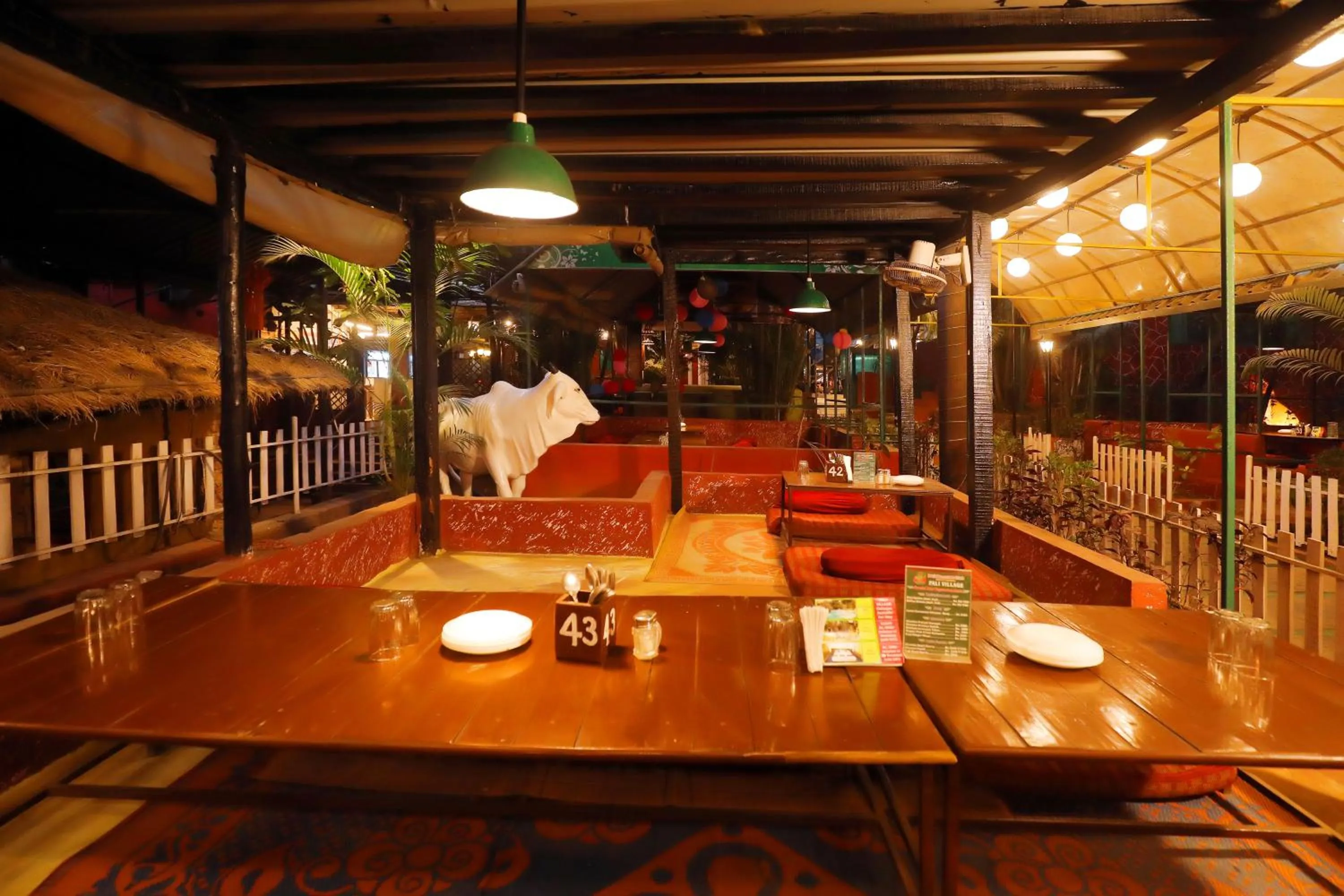 Breakfast in Pali Village Resort