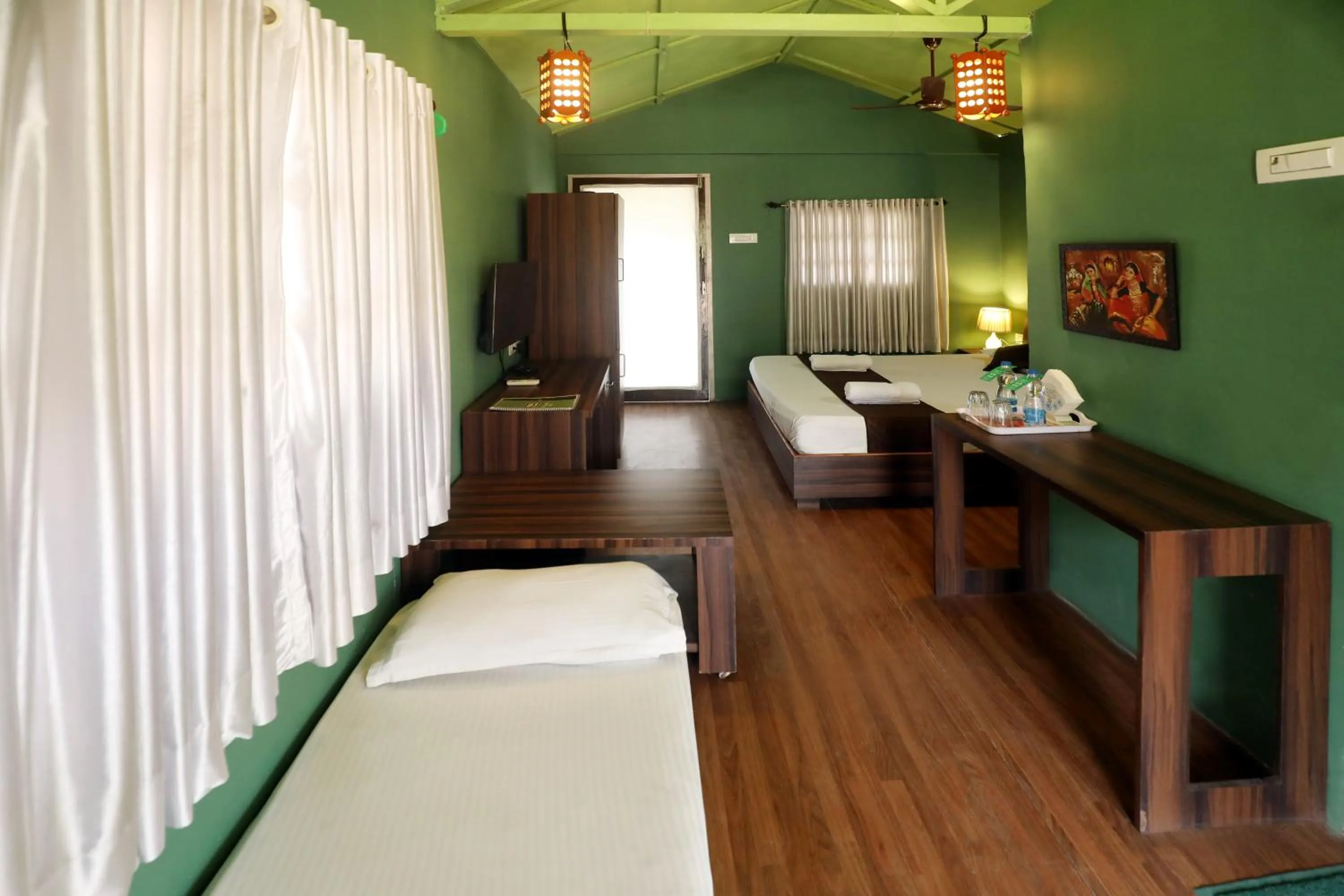 Photo of the whole room, Bed in Pali Village Resort