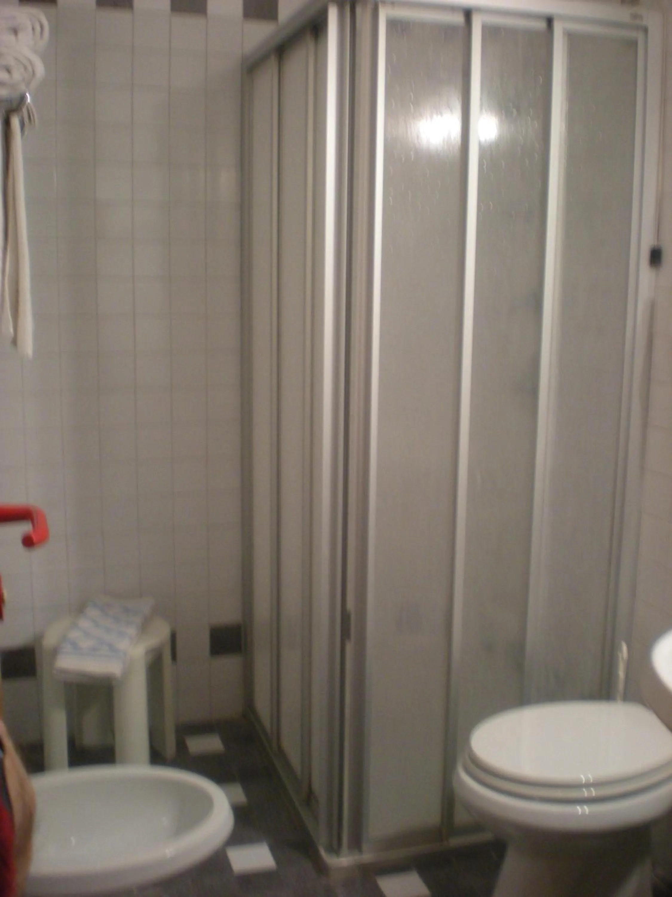 Bathroom in Hotel Roma